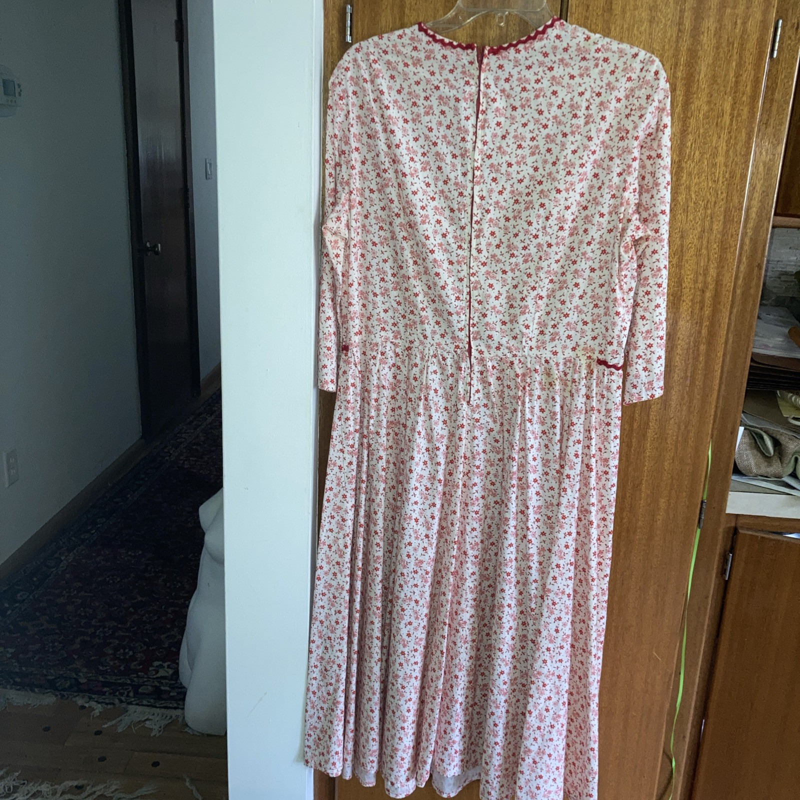 vintage custom made country dress, chintz, fits XL