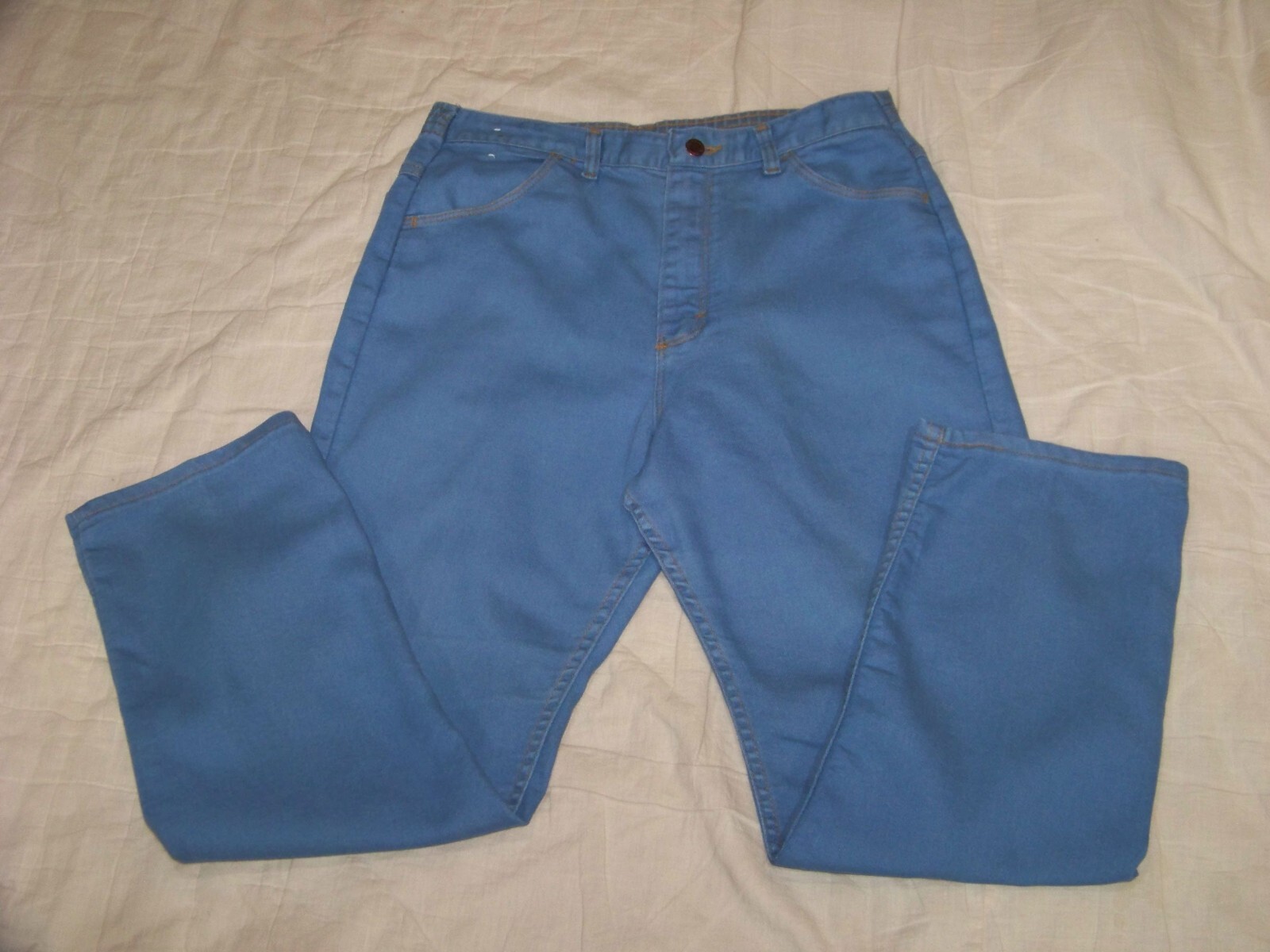 Vintage Lady Maverick Jeans – Size 14 (28″ Inseam) – Style A1165LB – Blue