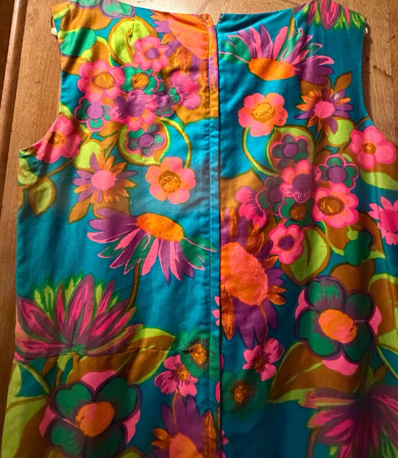 Vintage 60s 70s Hawaii M Bright Floral Print maxi Dress Multi Vibrant Colors