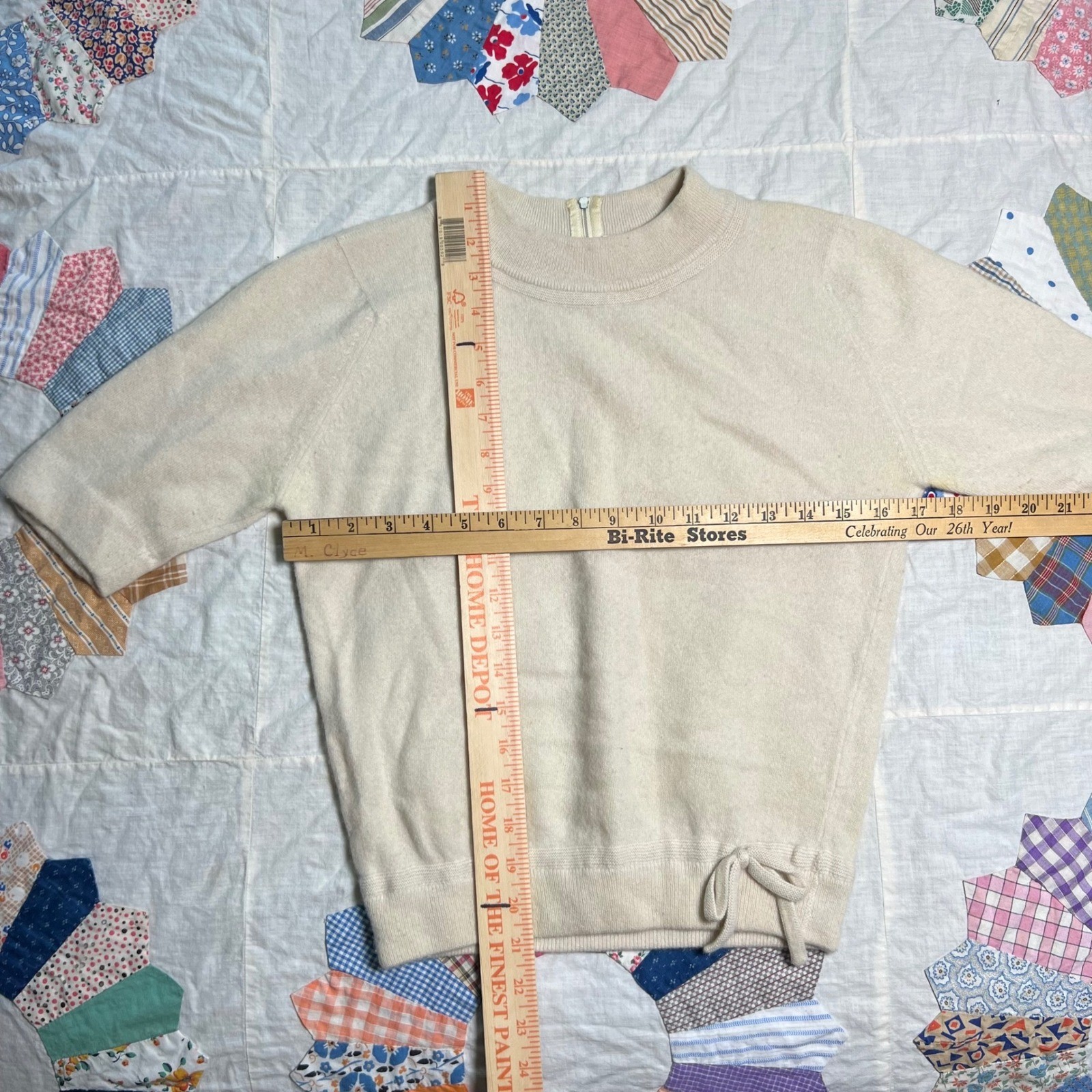 Vintage Dalton 100% Virgin Cashmere Short Sleeve Mock Neck Zip Back Sweater