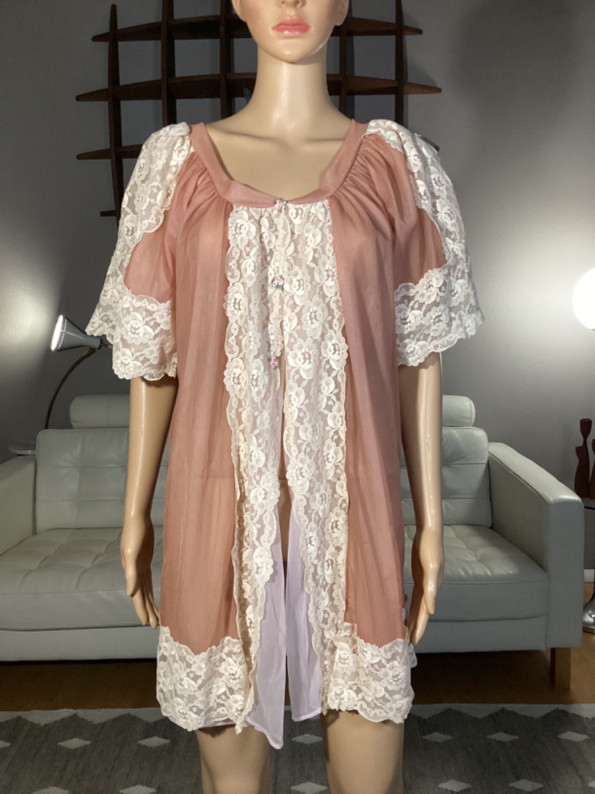 Vintage 60s Sheer Nylon Lace Jenelle of California Peignoir Robe Dusty Rose