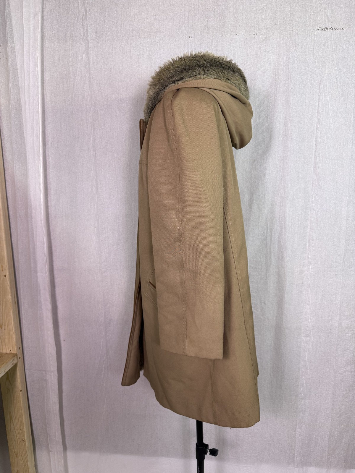 Vintage Womens Beige Wool Coat With Fur Collar And Lining Button Front Size L