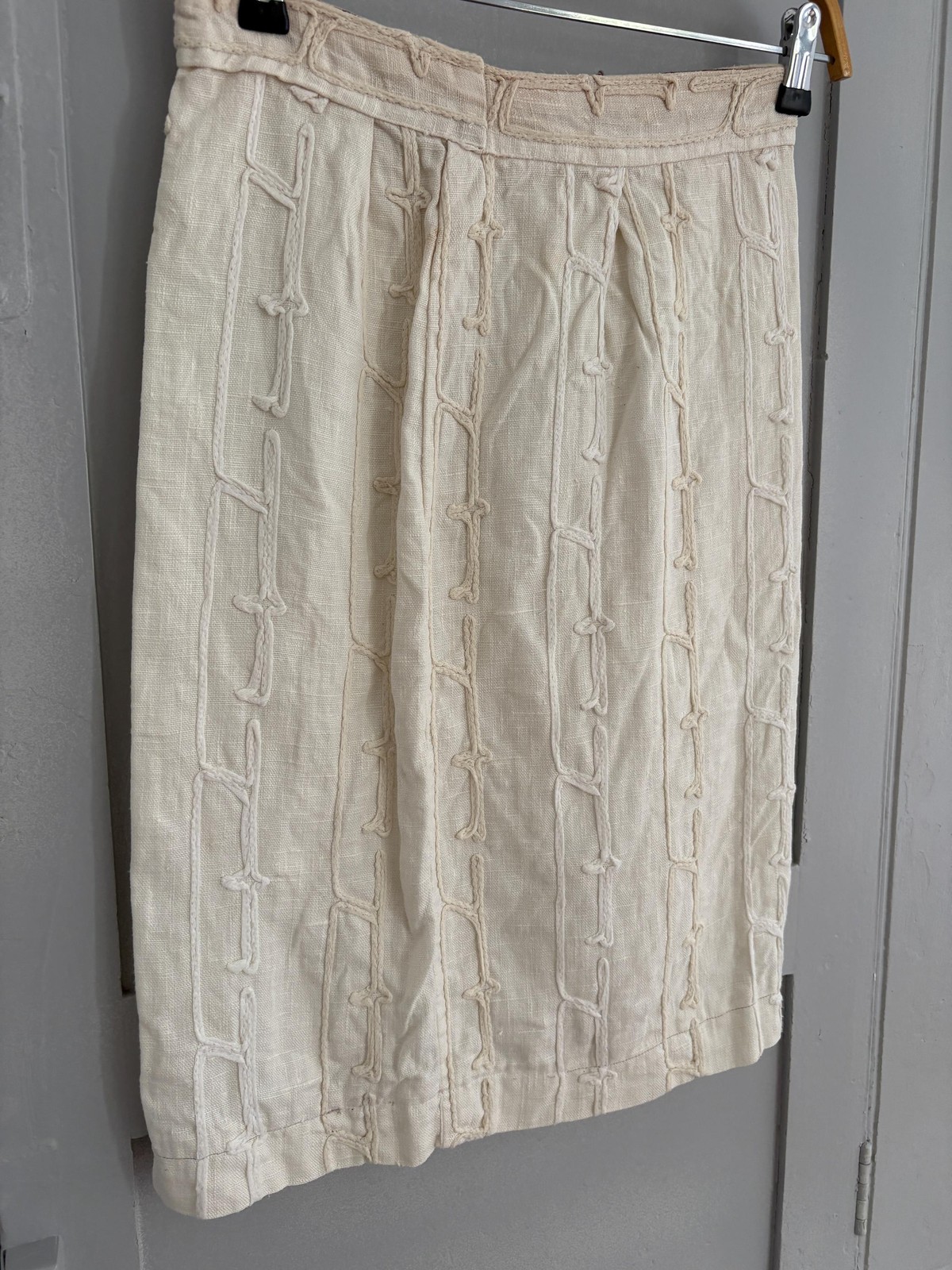 Vintage HANDMADE white textured pencil skirt, High Waisted Midi Skirt,