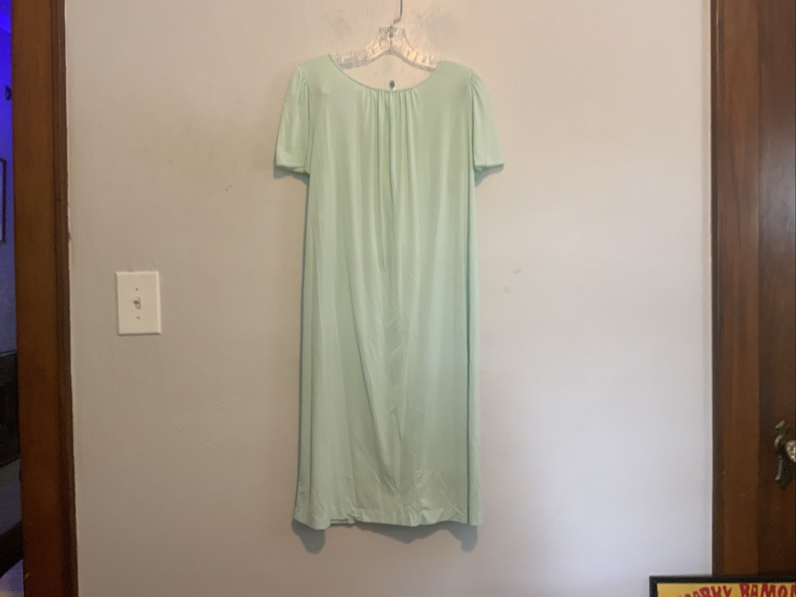 Vintage Mint Green With Pink Rose Short Sleeve Light Weight Nightgown Size M