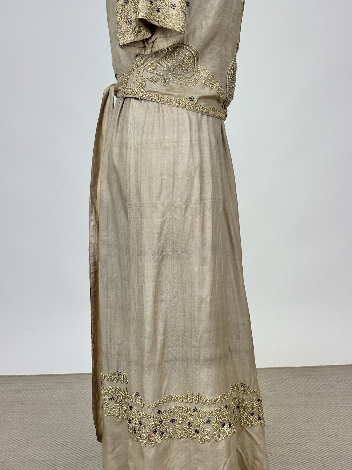 Antique Edwardian 1910s Beige Silk Day Dress Cording Blue Beads Wrap Bodice