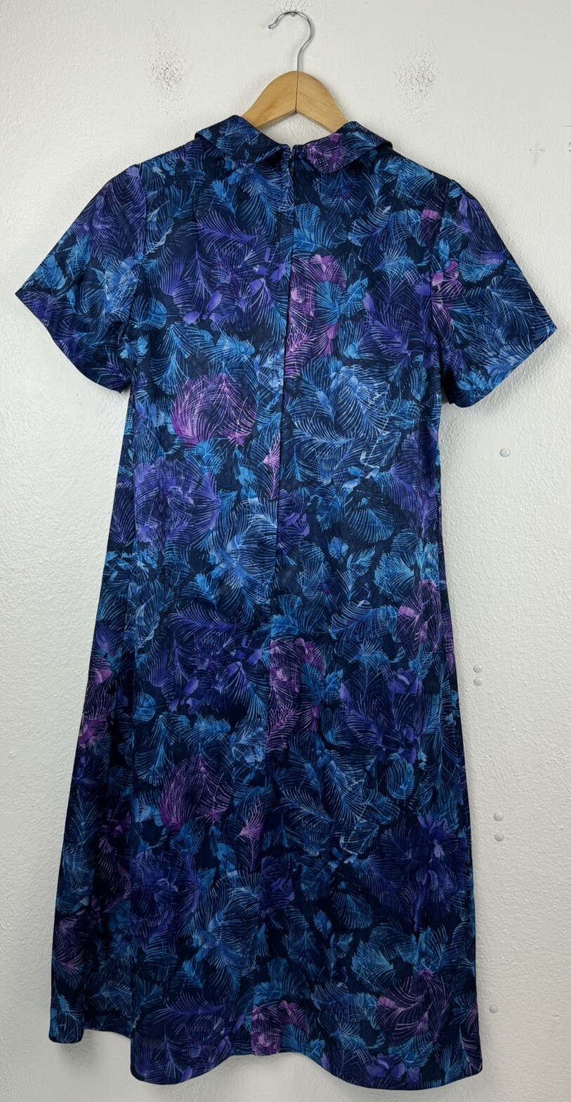 Vintage 1960s British Lady Blue Purple Tropical Floral Dress Union Made In USA