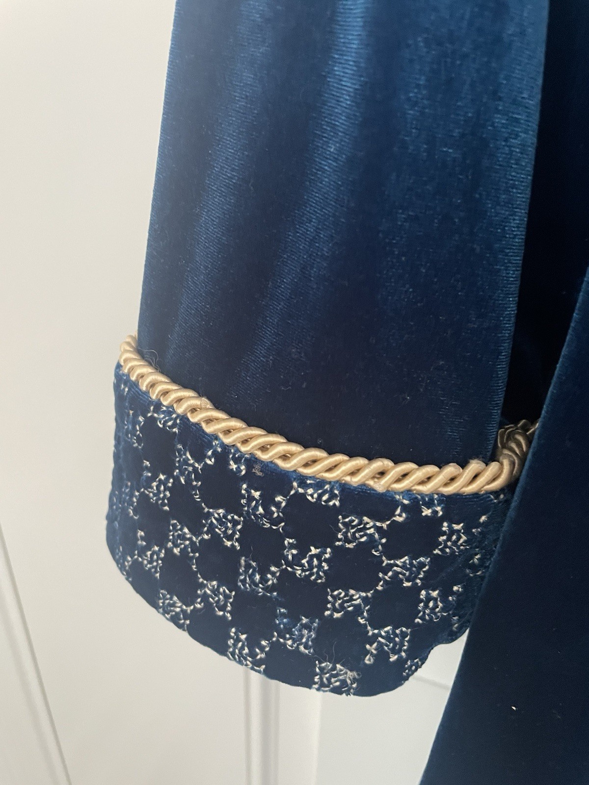 Vintage ADONNA womens Blue Velour Bathrobe 3/4 zipper Sz Med