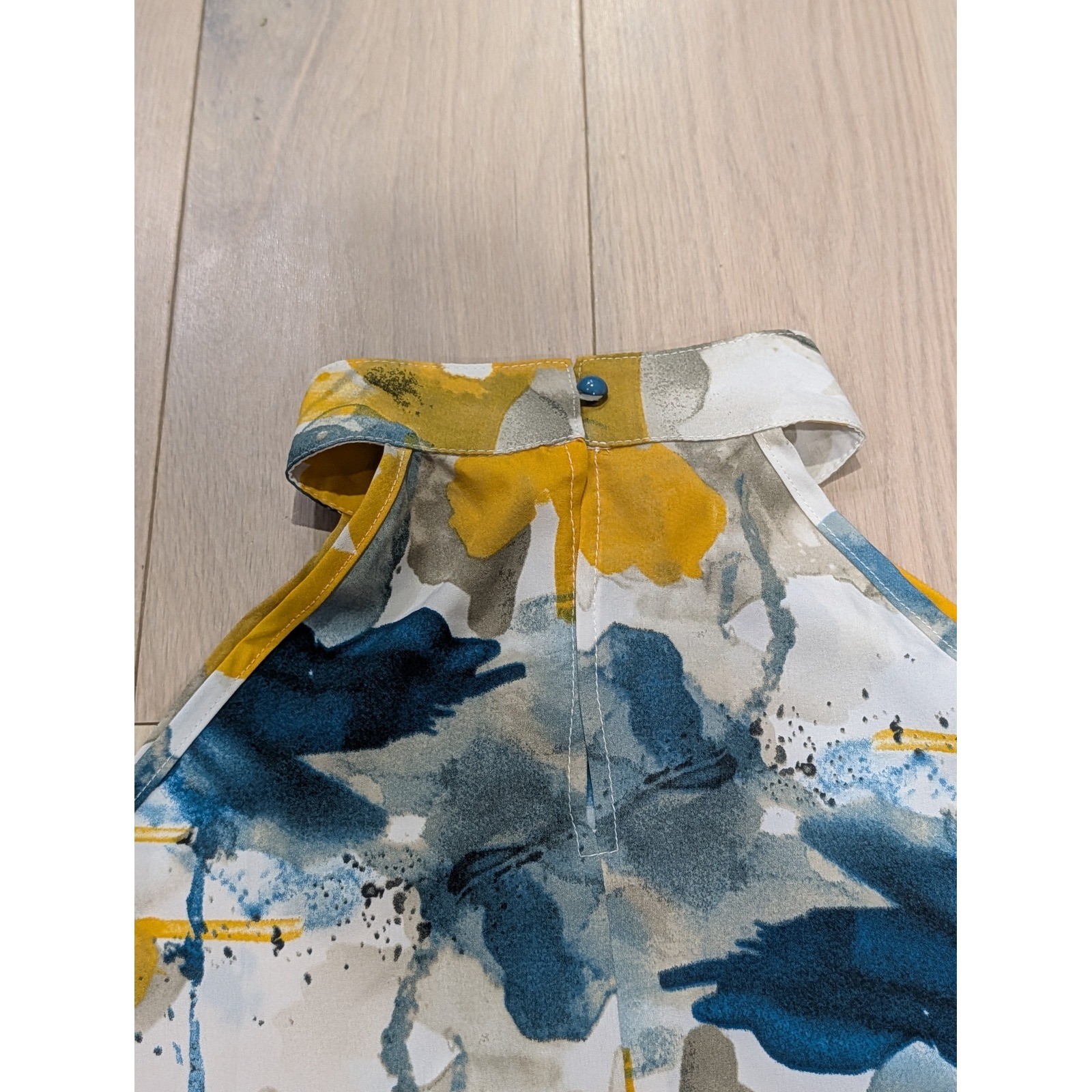 Watercolor Floral Halter Top Blue Yellow Abstract Print Women’s Small