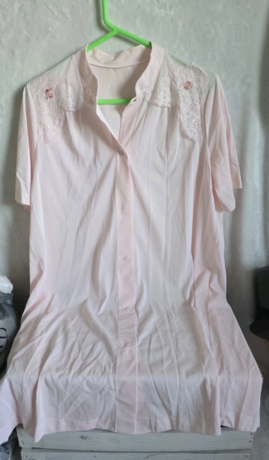 VTG Shadow Line Pink lingerie gown knee length Sz Small NEW OLD STOCK 1976