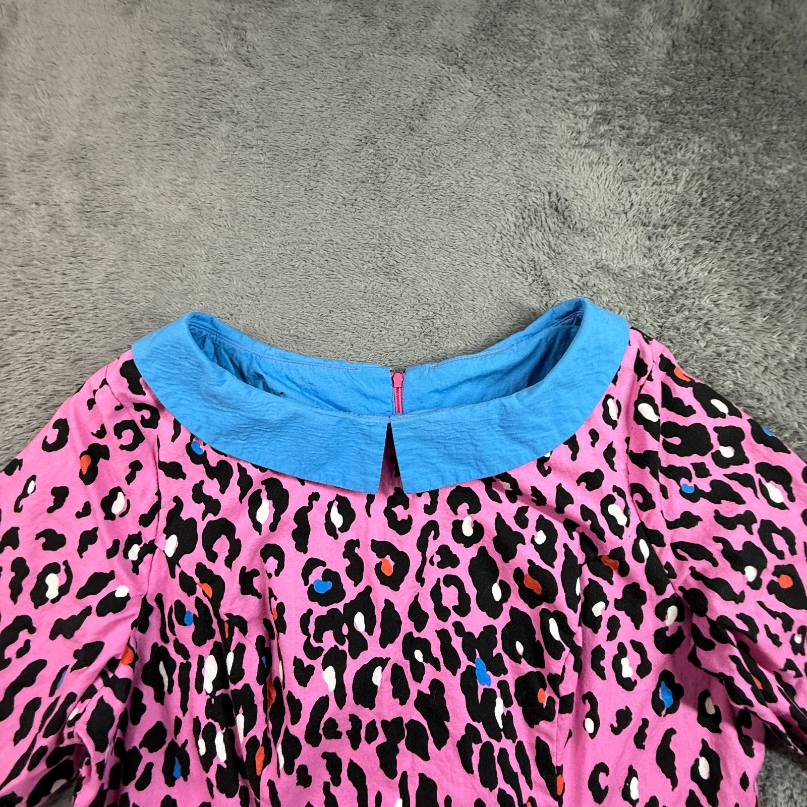 Vintage 70s Pink Leopard Print Mini Dress Peter Pan Collar Talon Zip Womens S