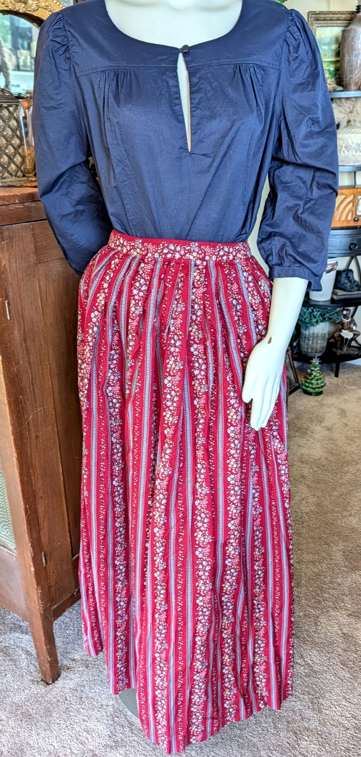 Vtg Primitive Prairie blouse and skirt set cottage country floral 2 pc set