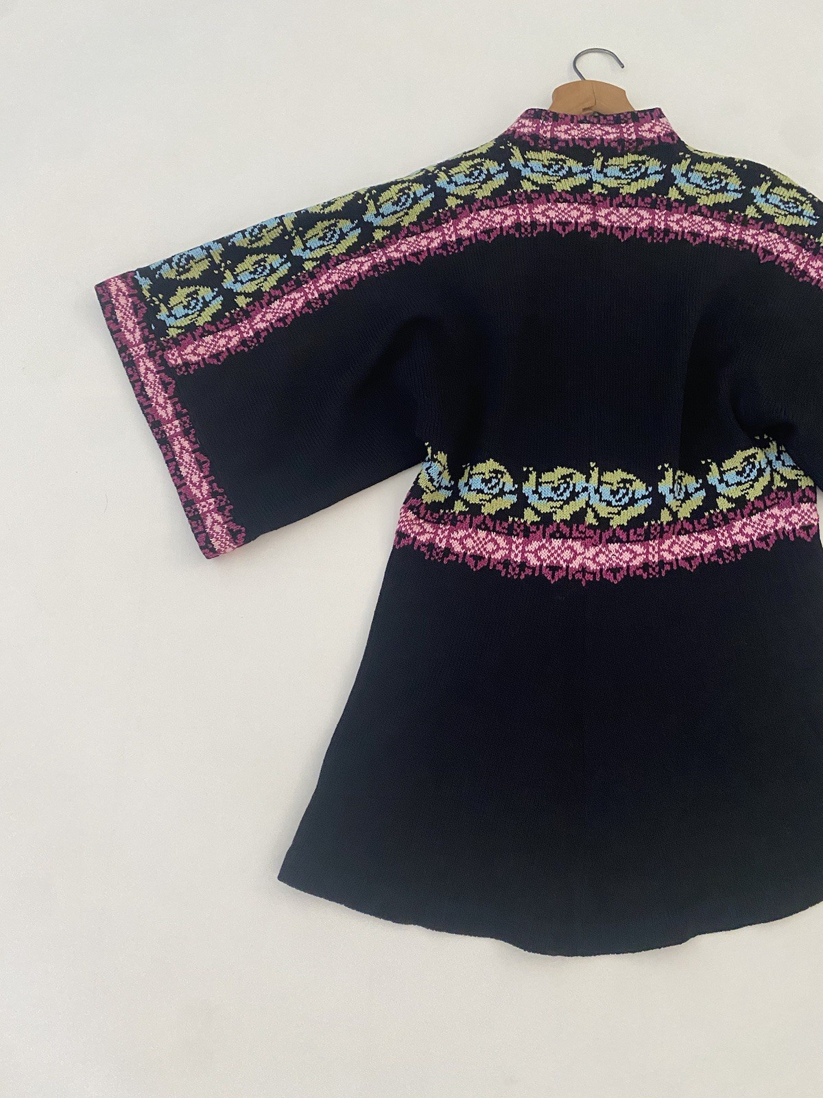 Vintage 70s Miss Joann California Black Kimono Crochet Open Cardigan Multicolor