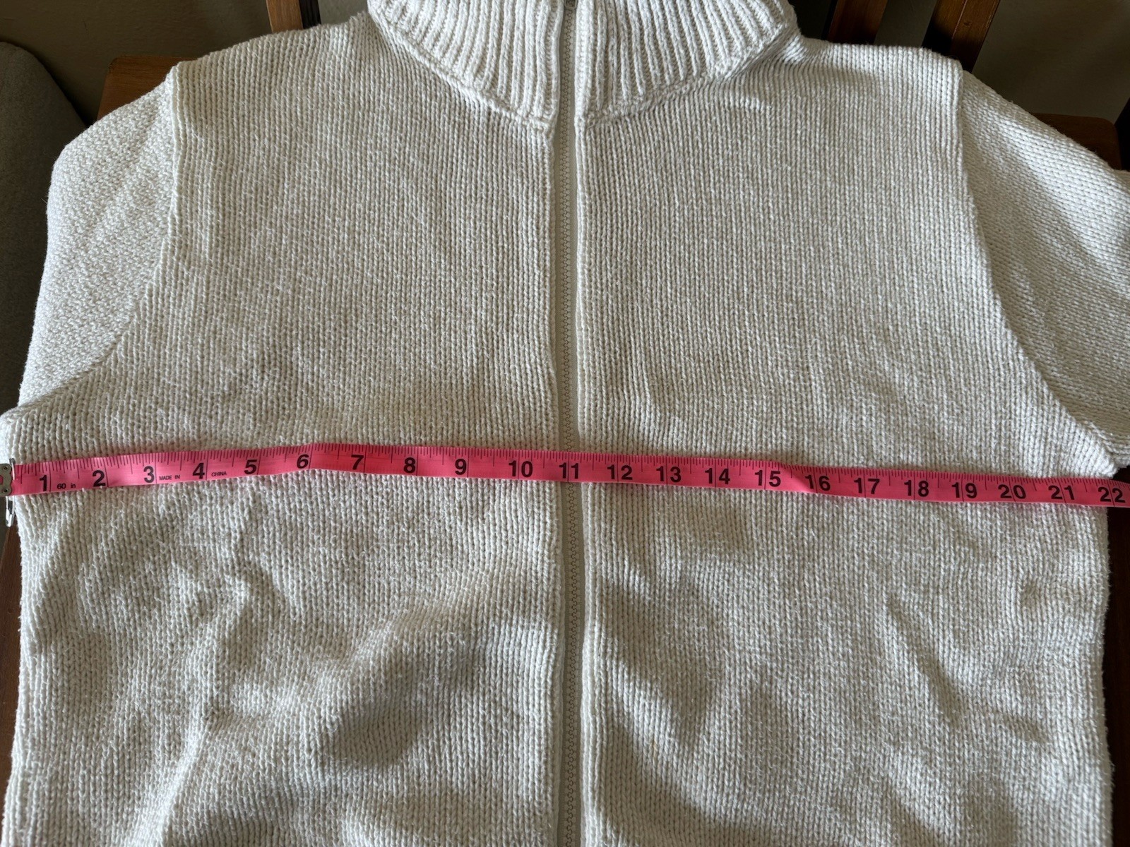 VTG Alps Women’s Sweater Size Large Ivory 100% Cotton Double Pocket Chunky Zip