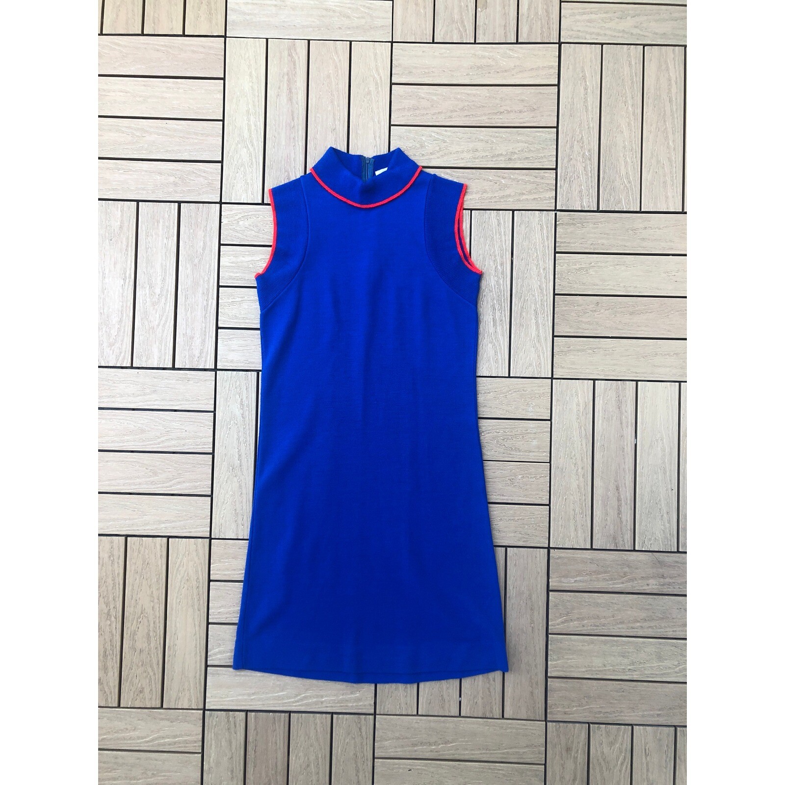 1960 Helen Whiting Sleeveless Blue With red knitted mini Dress