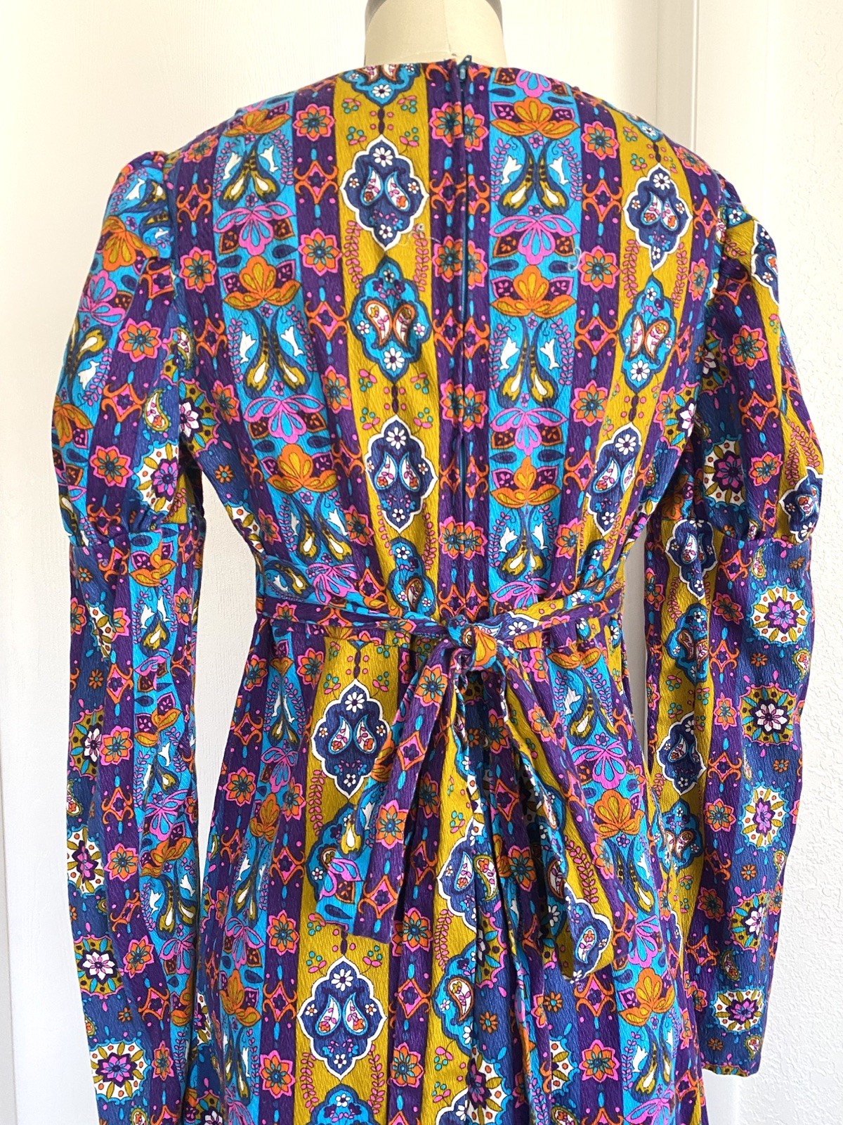 Vtg 60s 70s Psychedelic Rainbow Floral Mod Boho Gogo Hippie Dress – M Tie Back