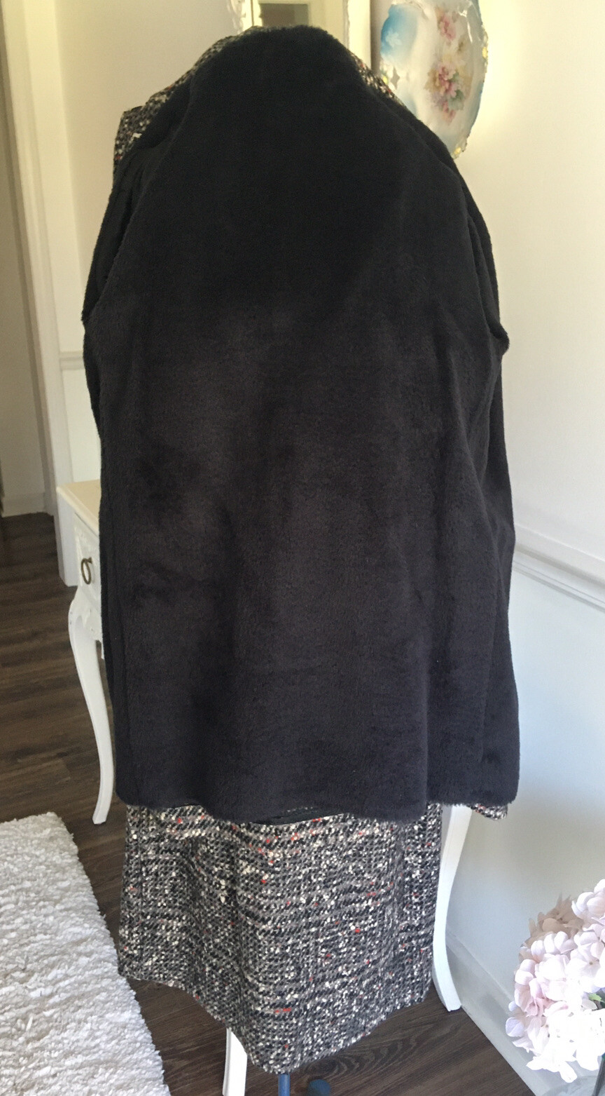 Vintage 1950s 60s Chunky BLACK & White Wool TWEED Coat and Skirt SET Plush LINED