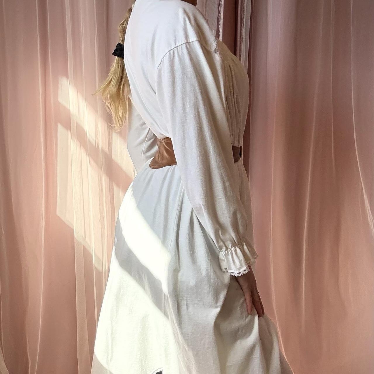 Vintage Victorian Style White Pink Ribbon Insert Lace Nightgown