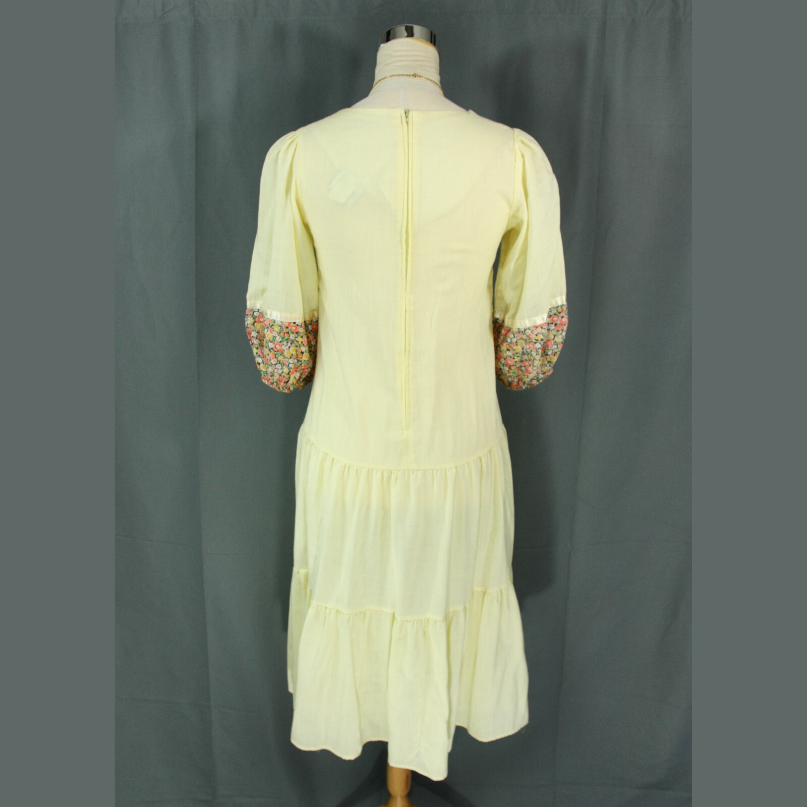 Vintage Paper Moon Yellow Country Floral Prairie Boho Hippie Dress 5 1990s