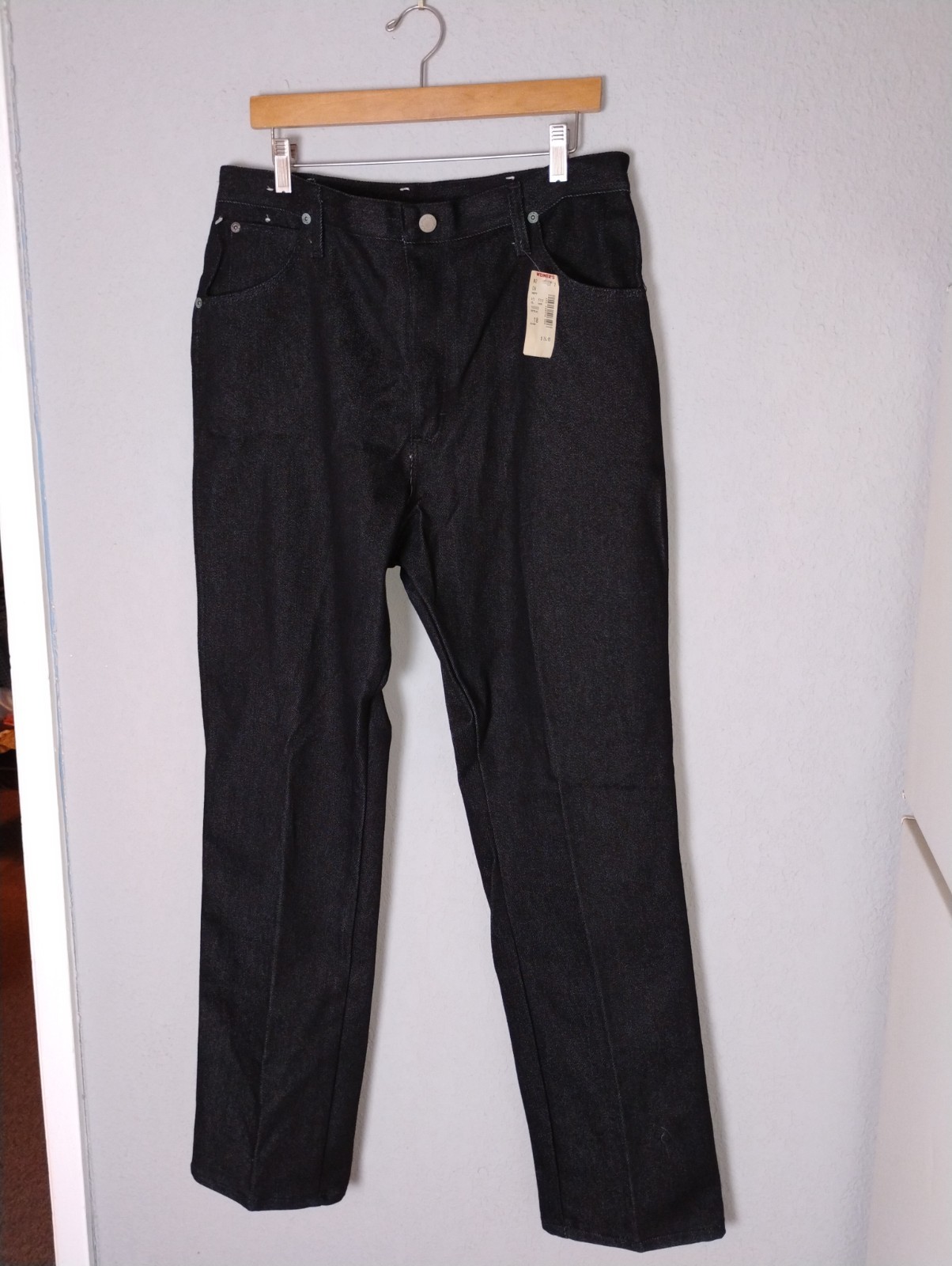 Vintage Jet Black Mens 80s wranglers jeans 100% cotton NWT