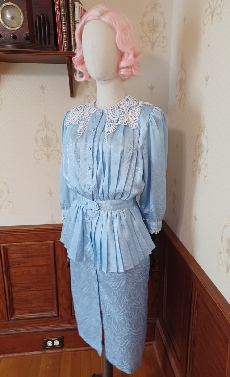 Vintage 1980s Justine Todd Blue Satiny Lace Collar Cottagecore Victorian Dress