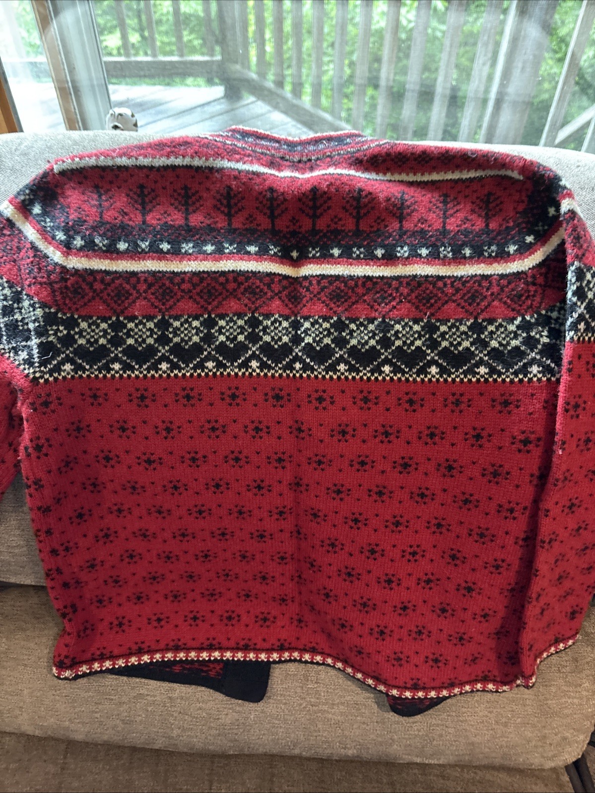 Vintage Cambridge Dry Goods 100% Wool Sweater Metal Clasps Red Small