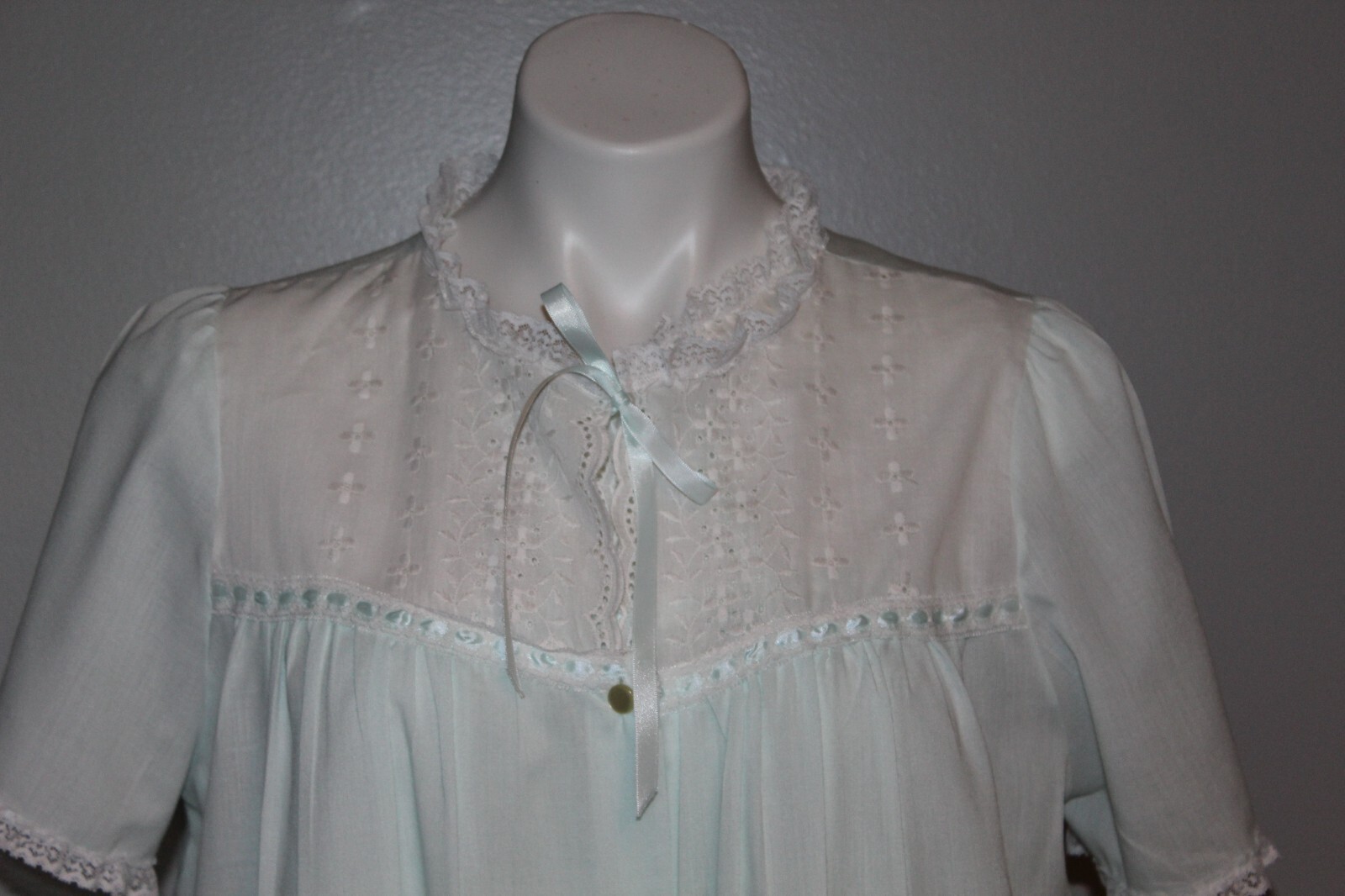 Vintage Sears Light Mint Green Peignoir Set size Medium