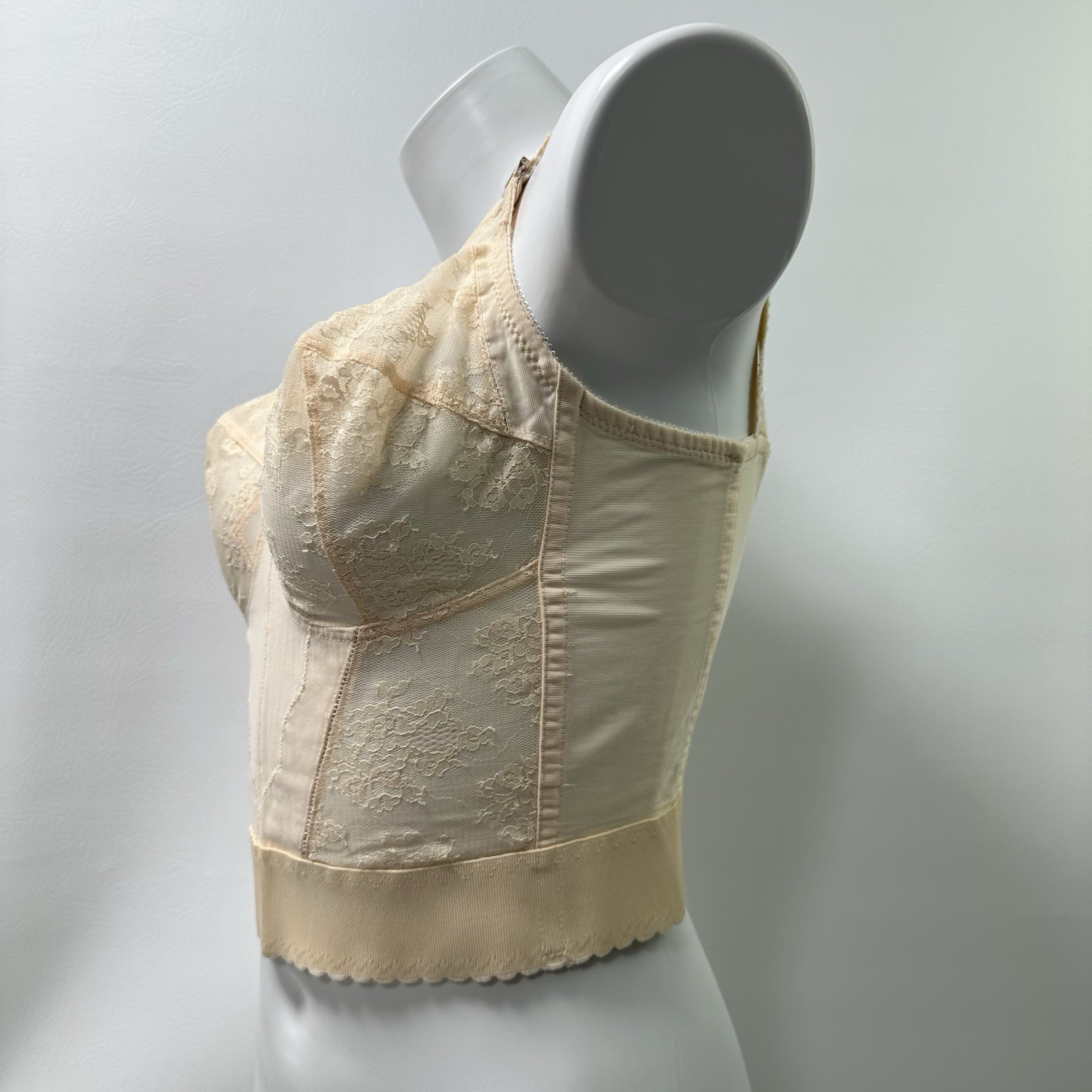 Vintage Bali 3300 Longline Bra 36D Lace Bustier Retro Pin-Up 1985