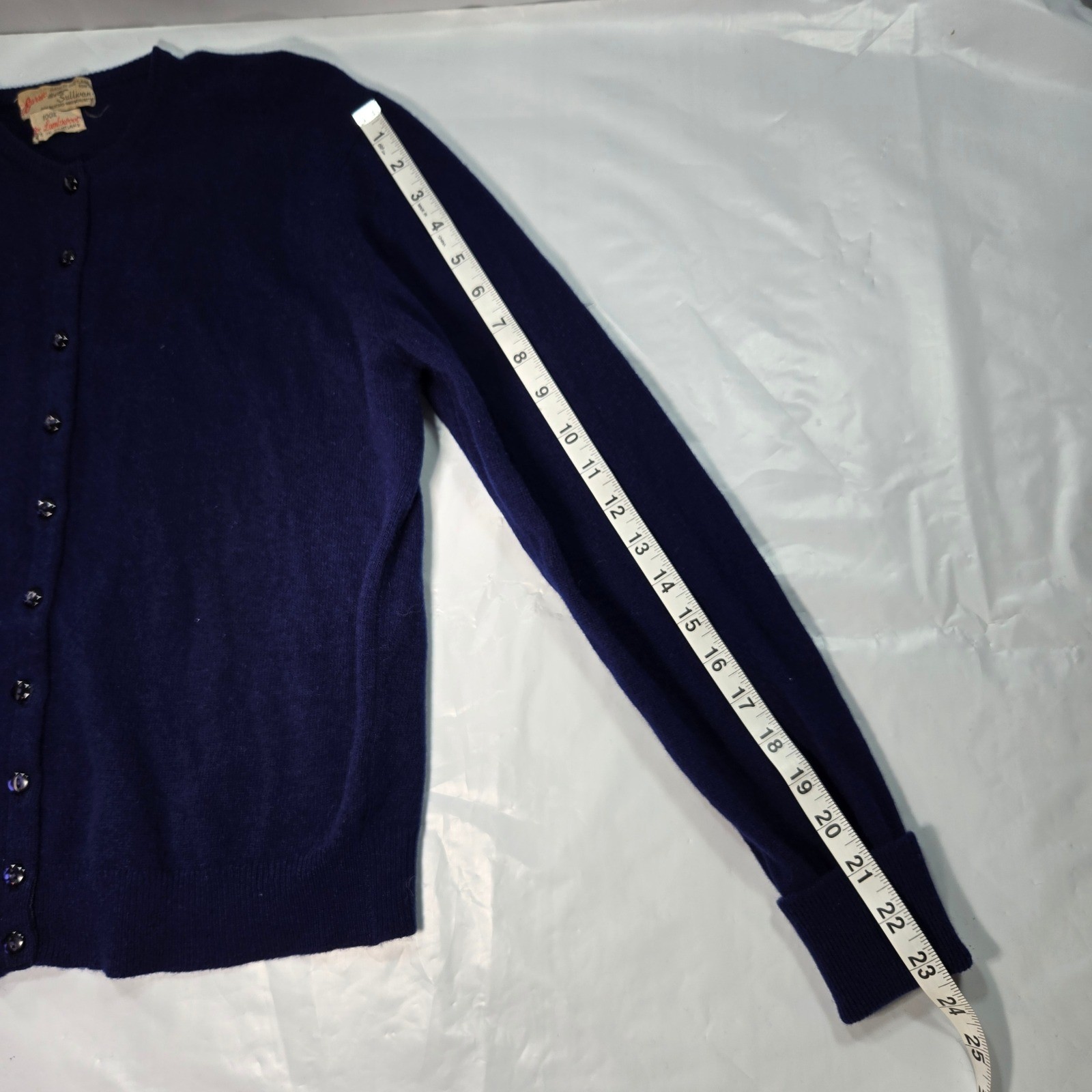 Vtg Barrie for Marty Sullivan Navy Blue 100% Lambswool Cardigan Made in Scotland