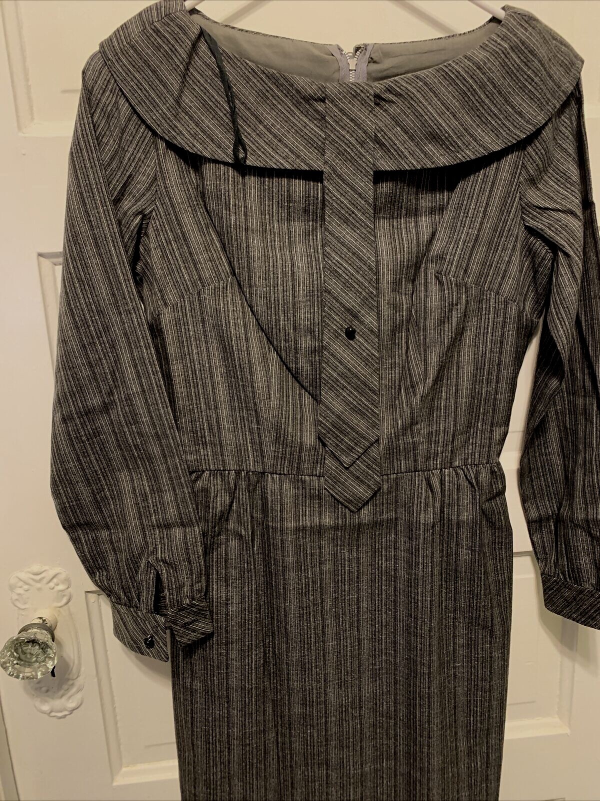 VINTAGE MID CENTURY WIGGLE PENCIL GRAY DRESS SECRETARY GEEK 40’s CALIFORNIA