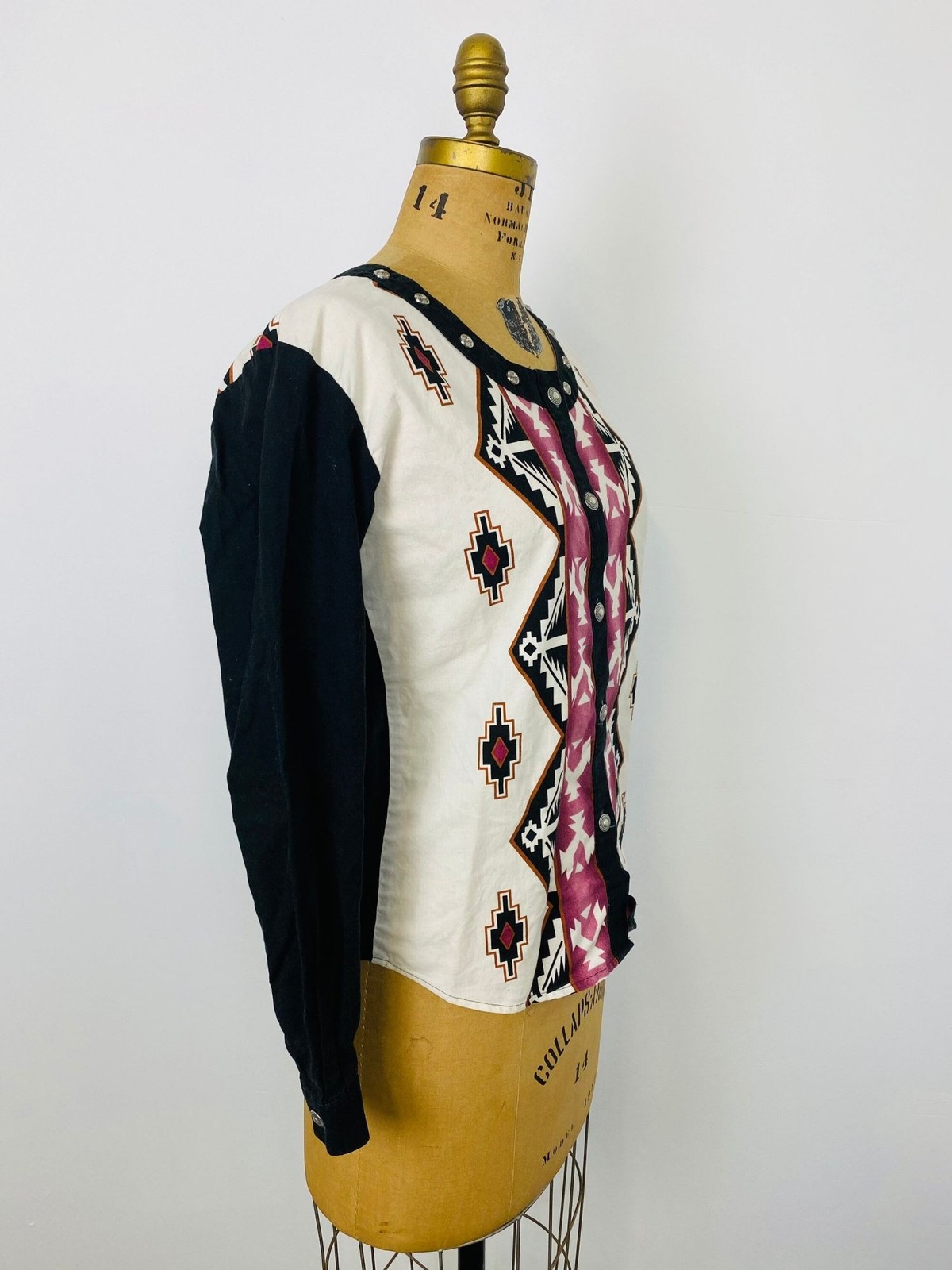 Vintage Roper Western Wear Woman’s M Rodeo Shirt Button Down Shirt Aztec Print
