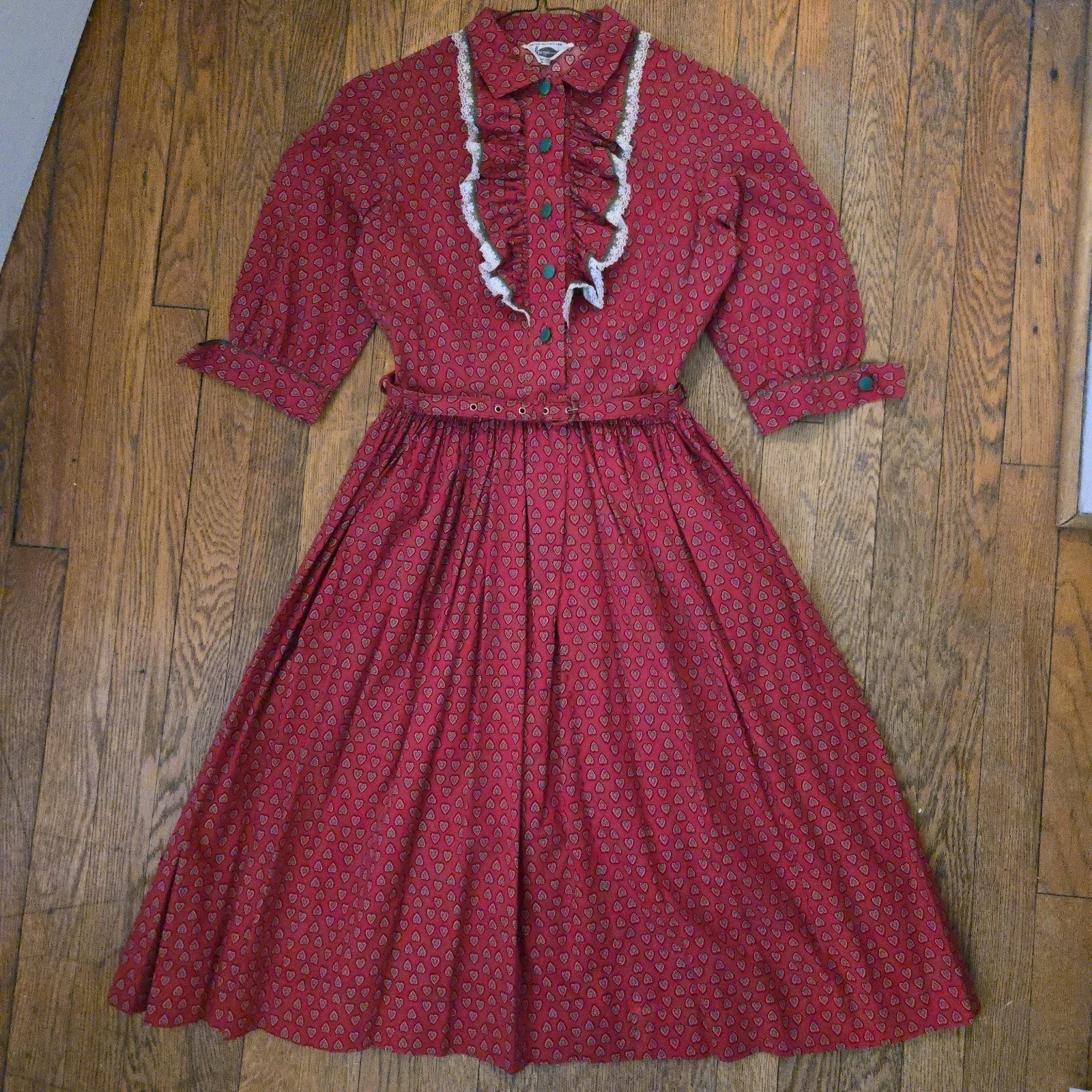 Sears Kerrybrooke 1950s strawberry dress, fit and flare, ruffled collar,…