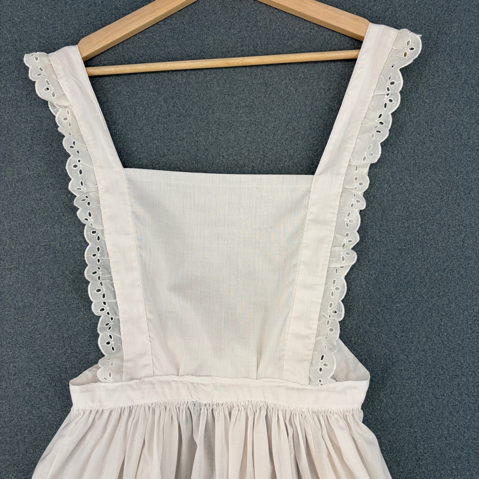 Vintage White Eyelet Lace Pinafore Apron Dress Cottagecore Prairie Maxi S/M FLAW