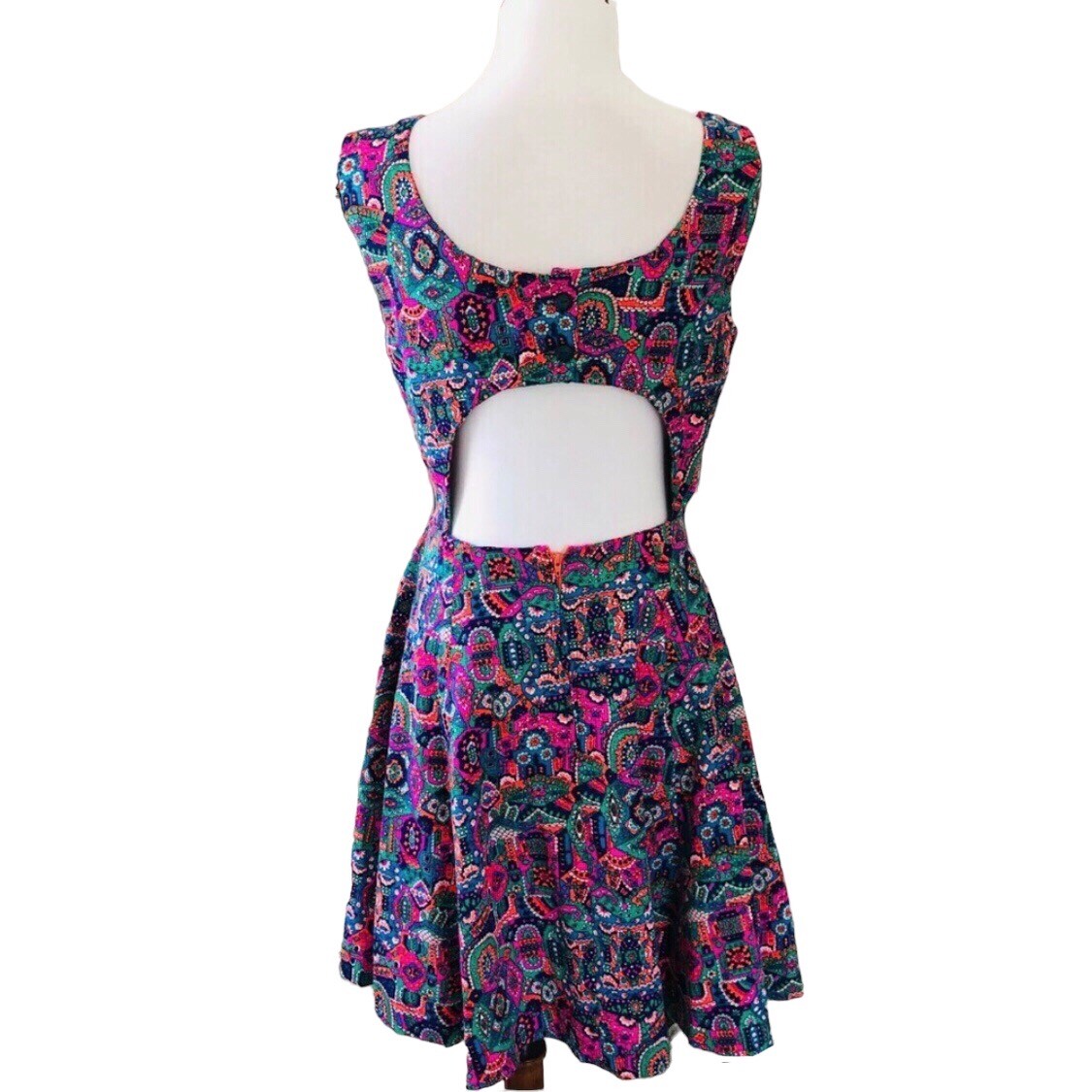 Vtg 70s Skater Mini Dress Medium Bold Colorful Hot Pink Green Open Back Sundress
