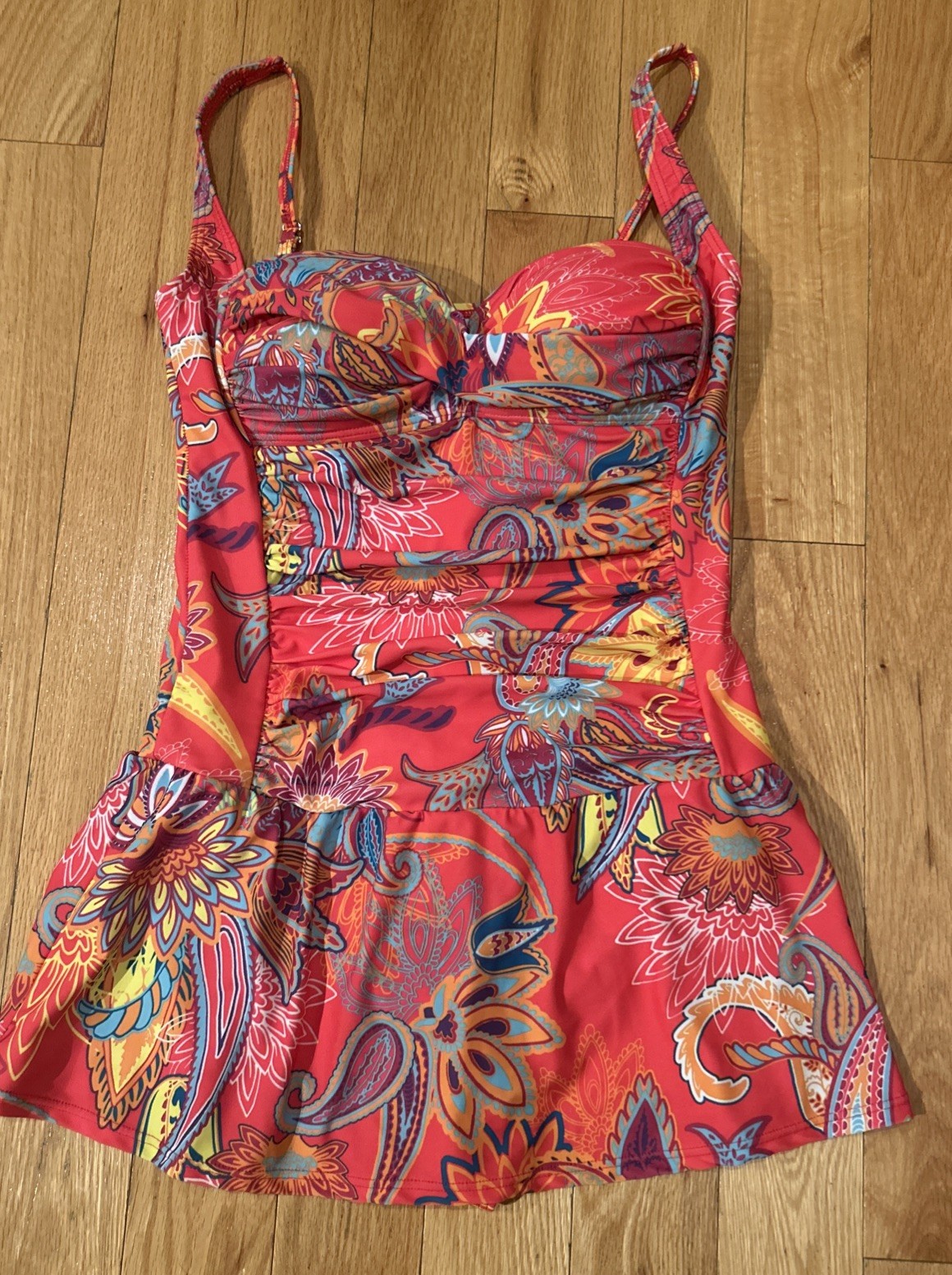 VENUS ONE PIECE SWIMSUIT! Cute Salmon Turquoise Colorful Great Tan Skirt Sz 12
