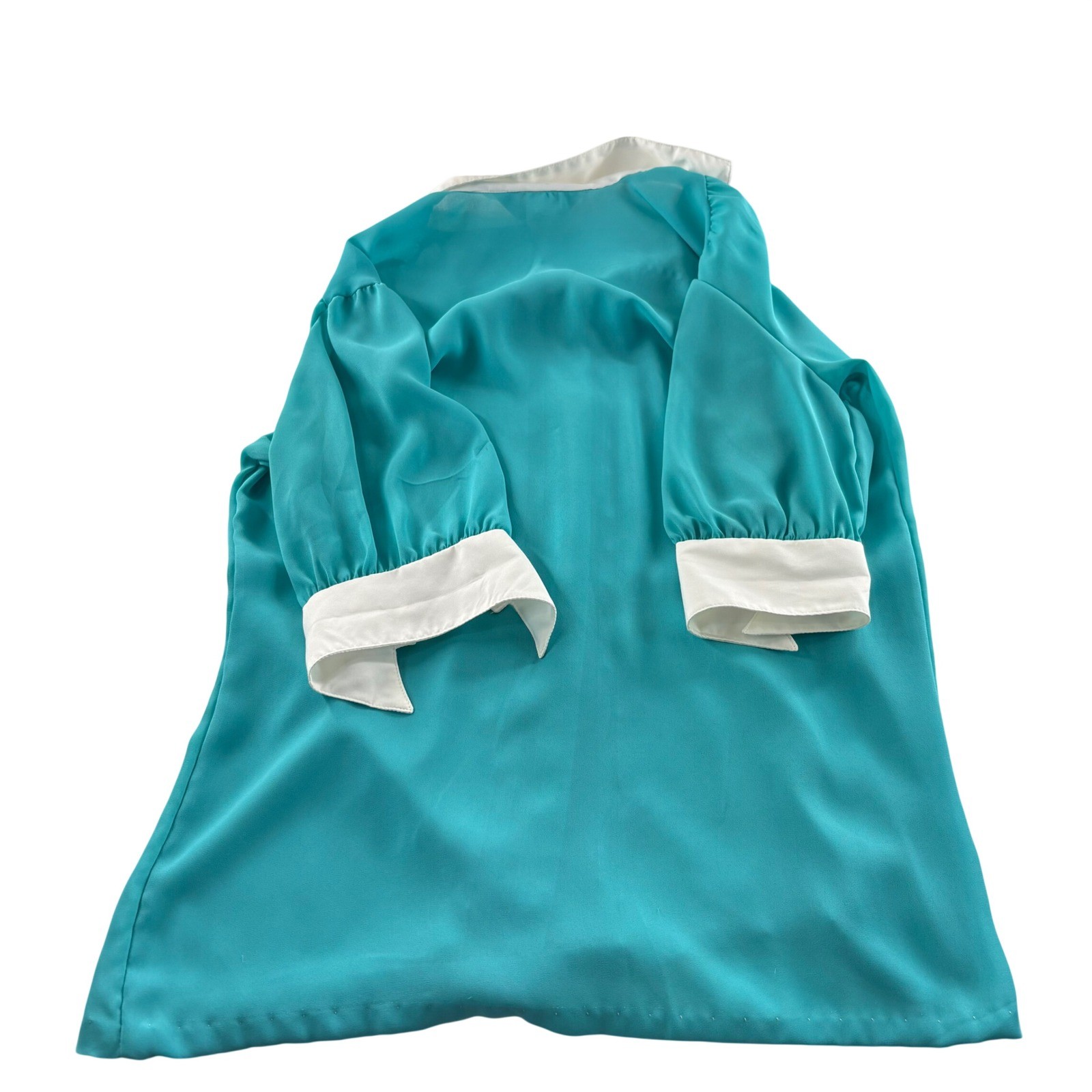 Vintage Sweetbriar Teal Blue Tuxedo Blouse White Contrast Collar Pearl Button 10