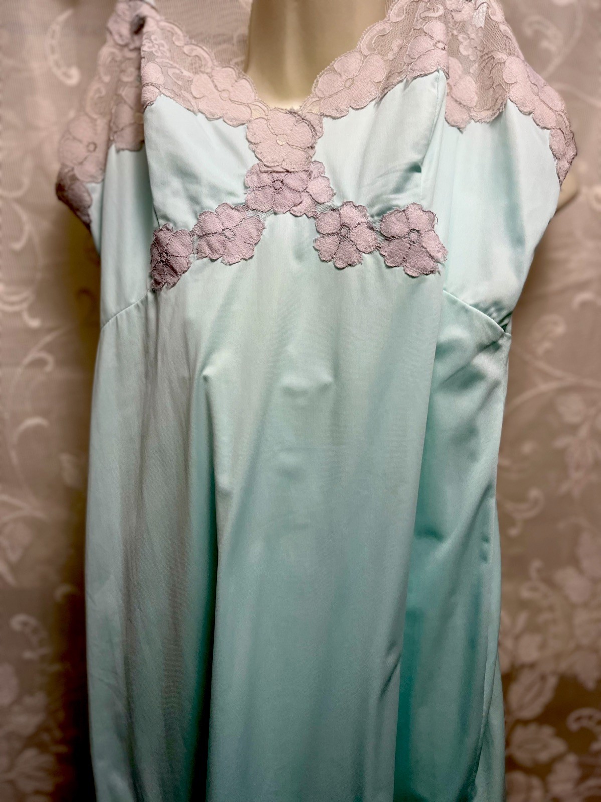 VTG Silky Light Blue NYLON &LACE Slip Nightgown Sz 34