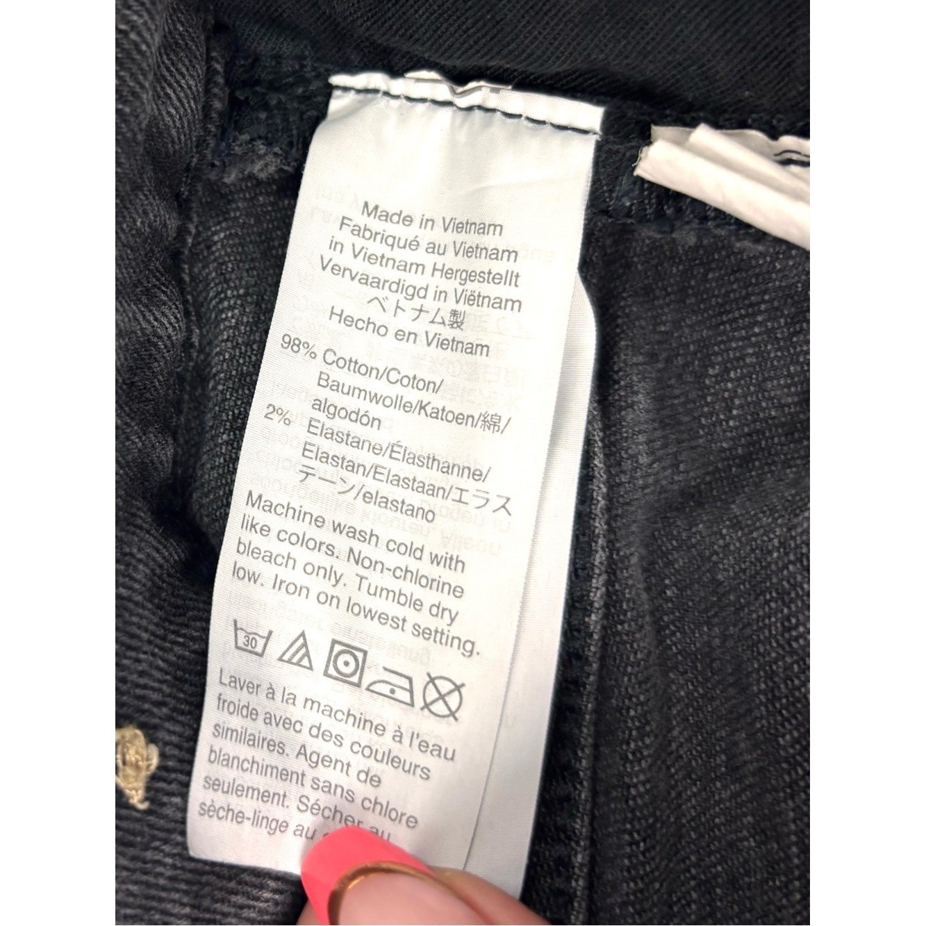 Madewell The Perfect Vintage Jean Fade Black Charcoal Gray Distress Raw Hem (32)