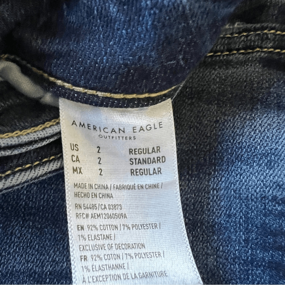 American Eagle Super Stretch Ripped Super Hi-Rise Jegging Jeans Size 2