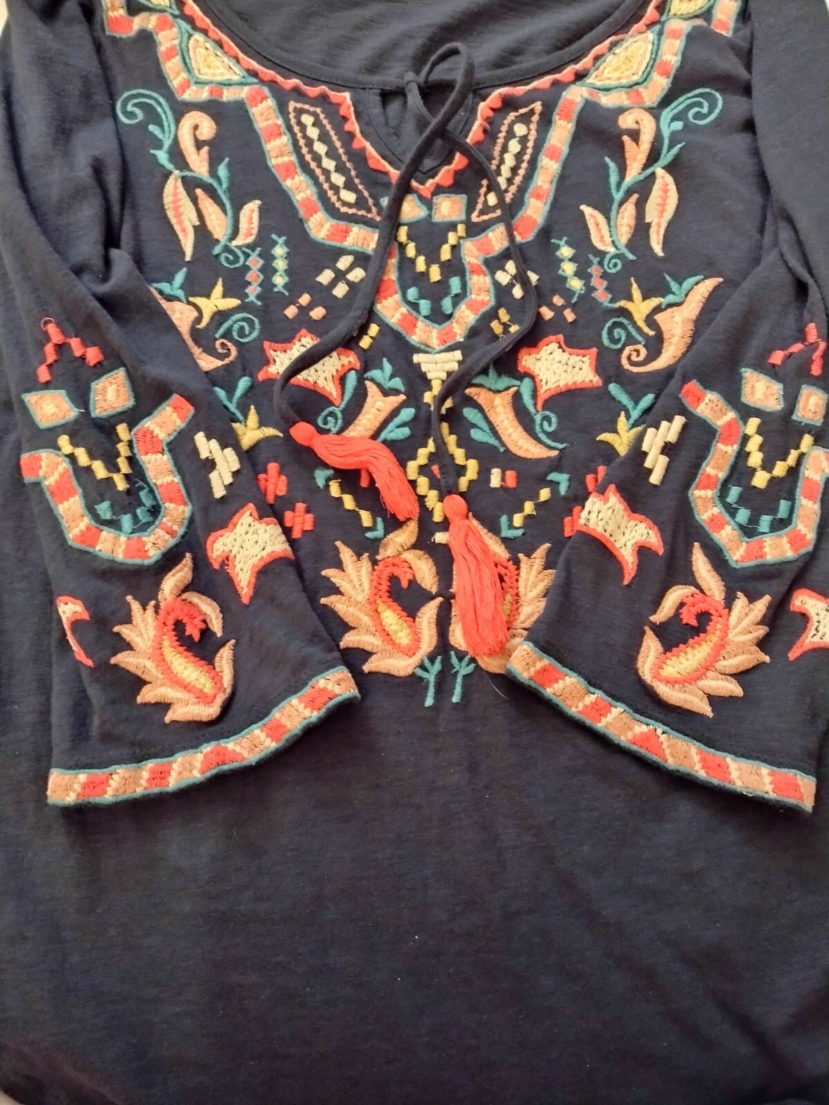 Vintage Embroidery Shirt Blue Floral 3/4 Sleeve, Chest 38″ Length 27″ Sleeve 18″