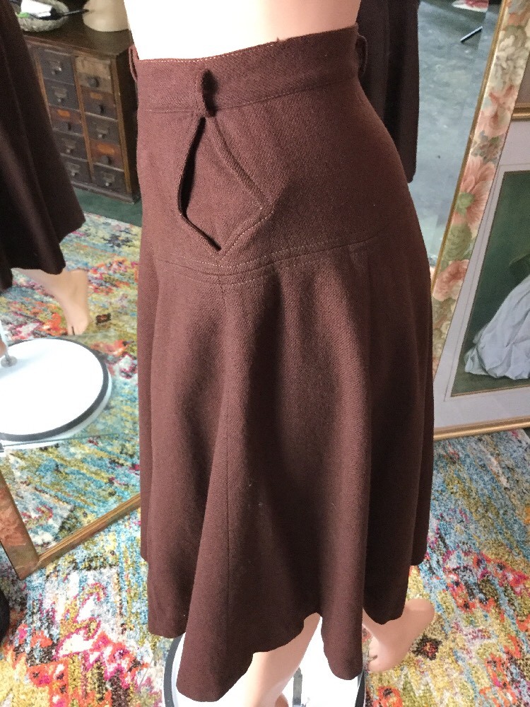 Vintage 1960’s Barry Ashley Brown Wool Skirt Waist 24” A Line Knee Length Sz 4