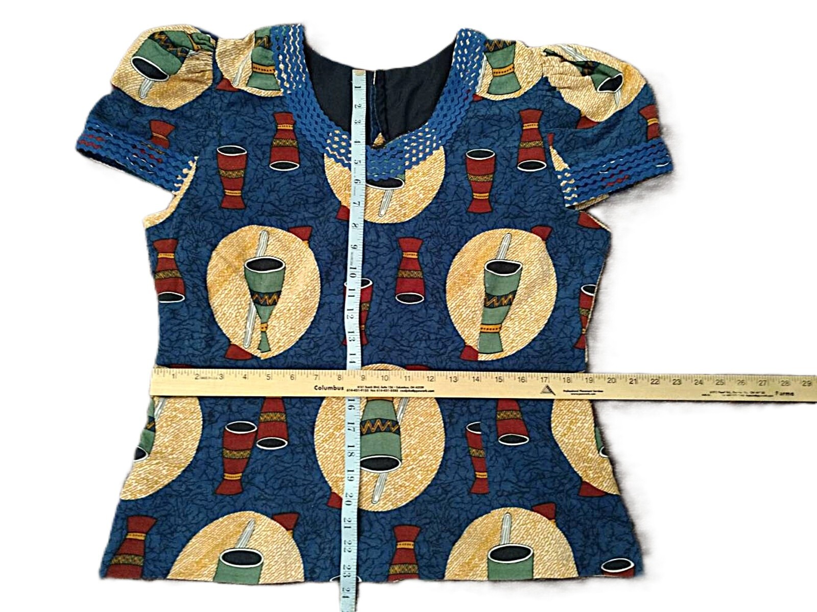 Vintage Ethnic African Shirt 42″B Tribal Drum Print Top Music Festival Blouse