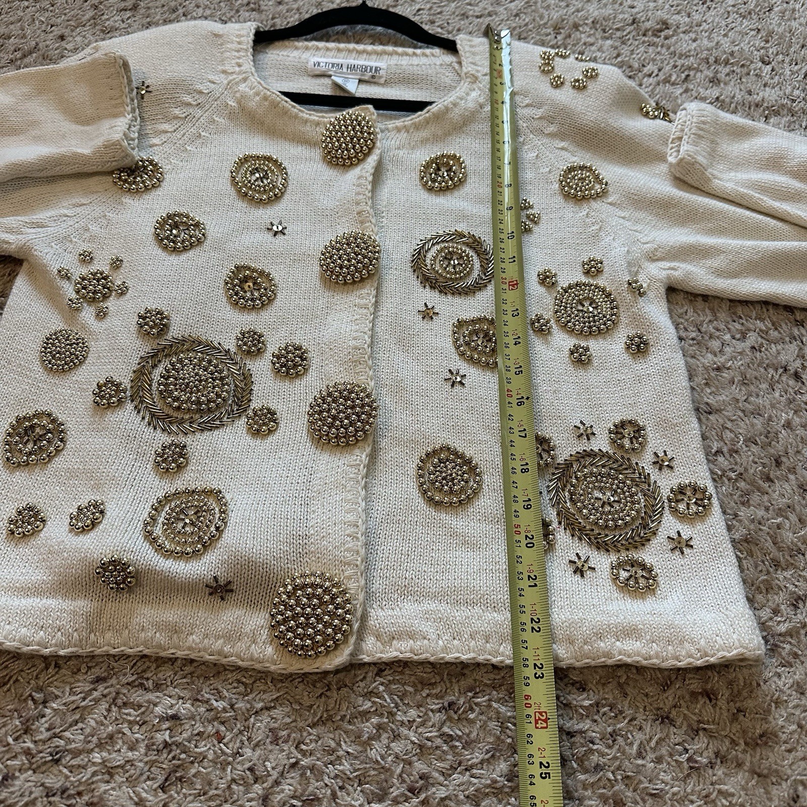 1990s Vintage Victoria Harbour Size M Beaded Off White Knit Sweater Cardigan