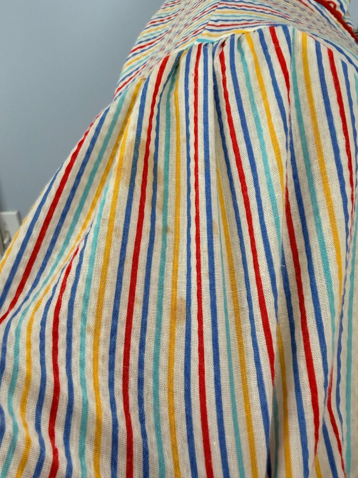 Vintage 1970s Sears Jr Bazaar Rainbow Striped Seersucker Robe Size Small