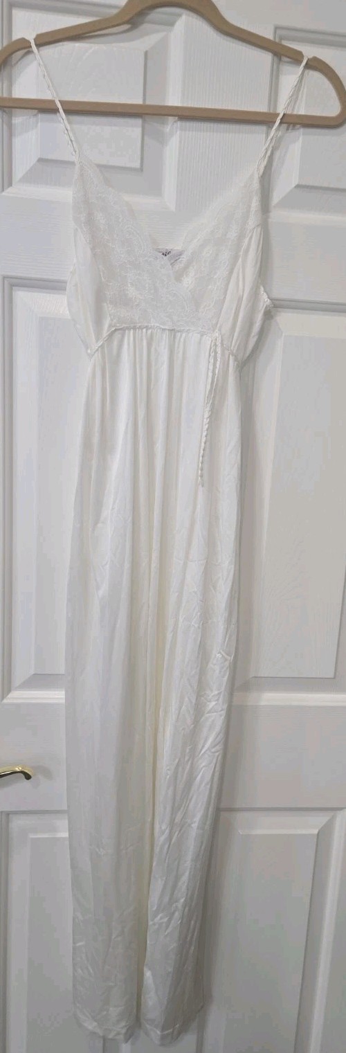 VTG 70’s Gilead White Empire Waist Nightgown Lace Slip Spaghetti Strap Sz Small