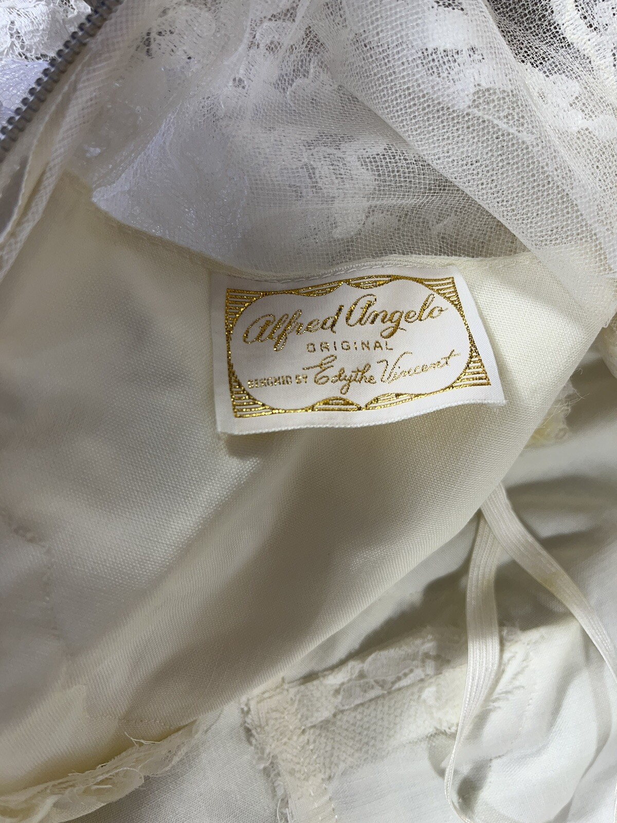 Wedding Dress Alfred Angelo Original by Edythe Vincent Vtg 60s Size 7