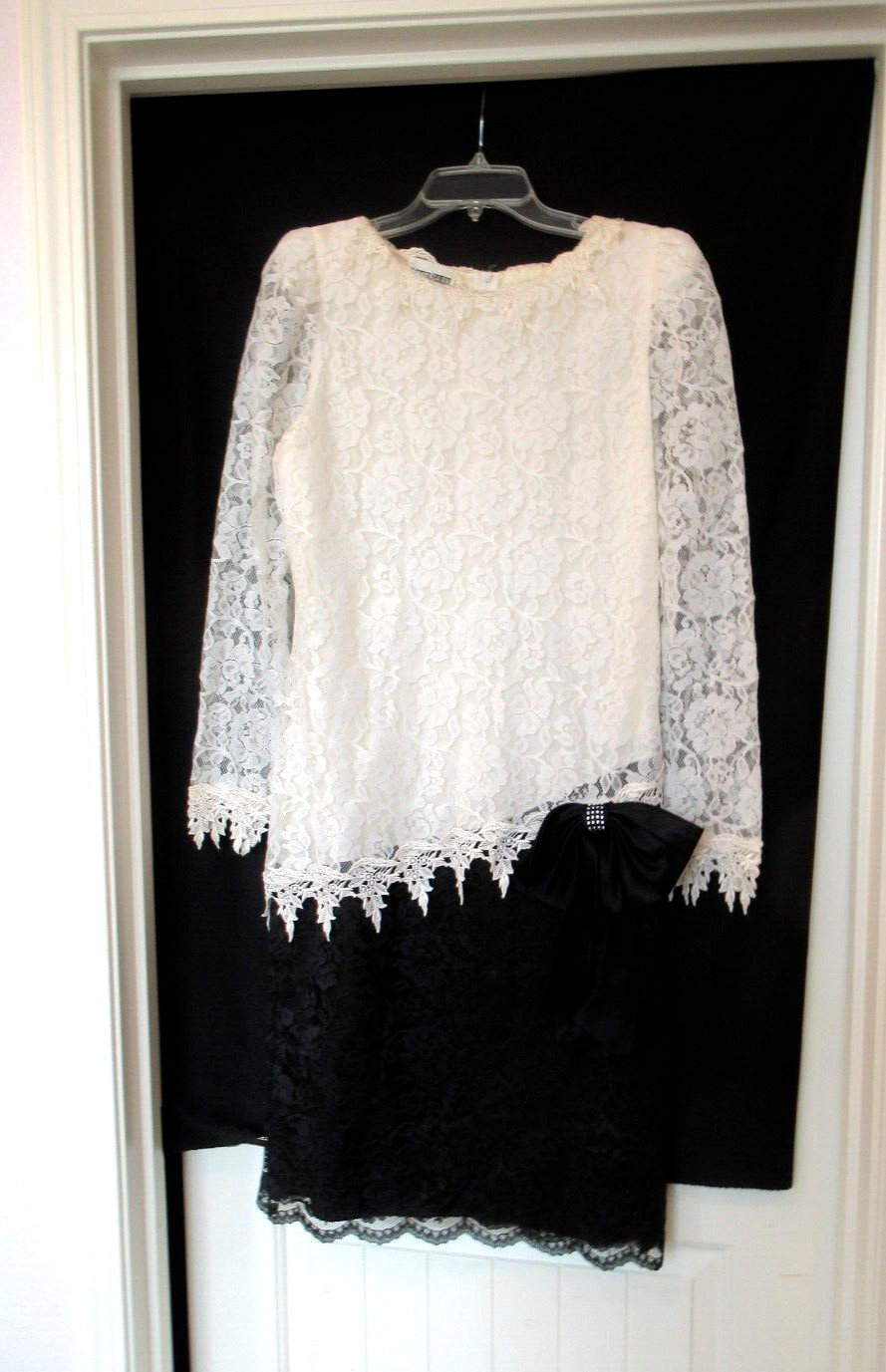 After Dark black and white lace dress, c. 1980s, 35″ chest