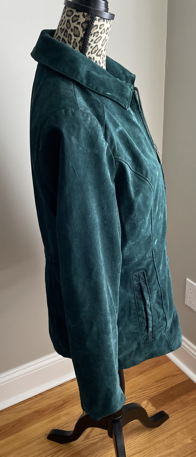 Dennis Basso~ Washable Suede Leather Jacket~Full Zip~Green~Women’s~Sz Small~EUC