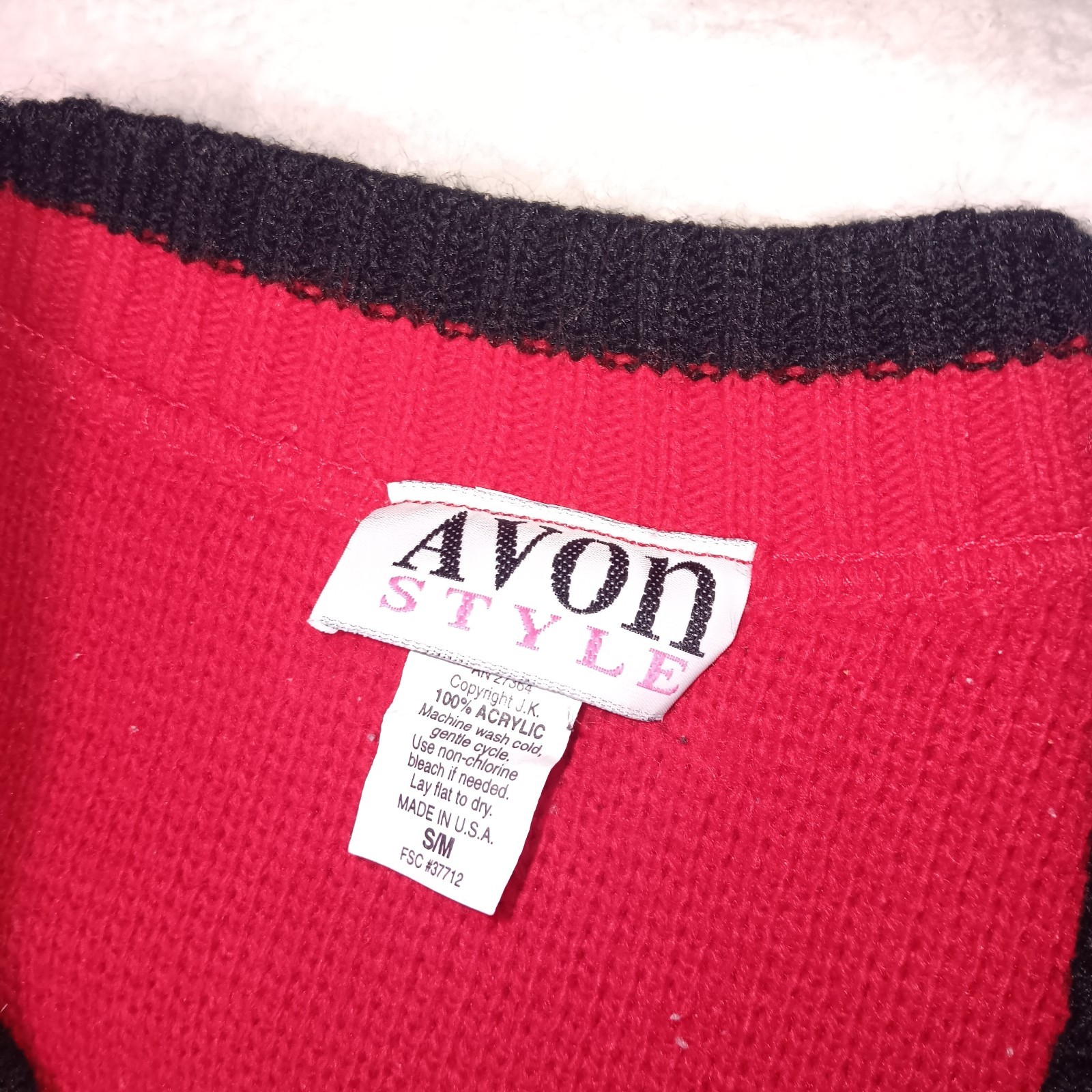 Vintage Avon Style Christmas Sweater Vest Snowmen Santas Gifts Oversize S/M