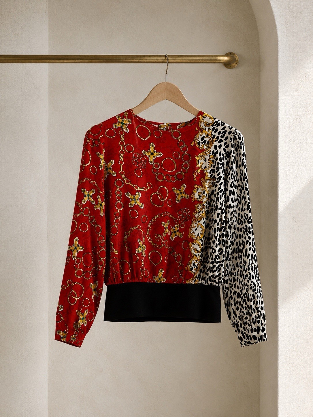 Vintage 90s Adrianna Papell 100% Silk Blouse L Red Baroque Animal Print Knit Hem