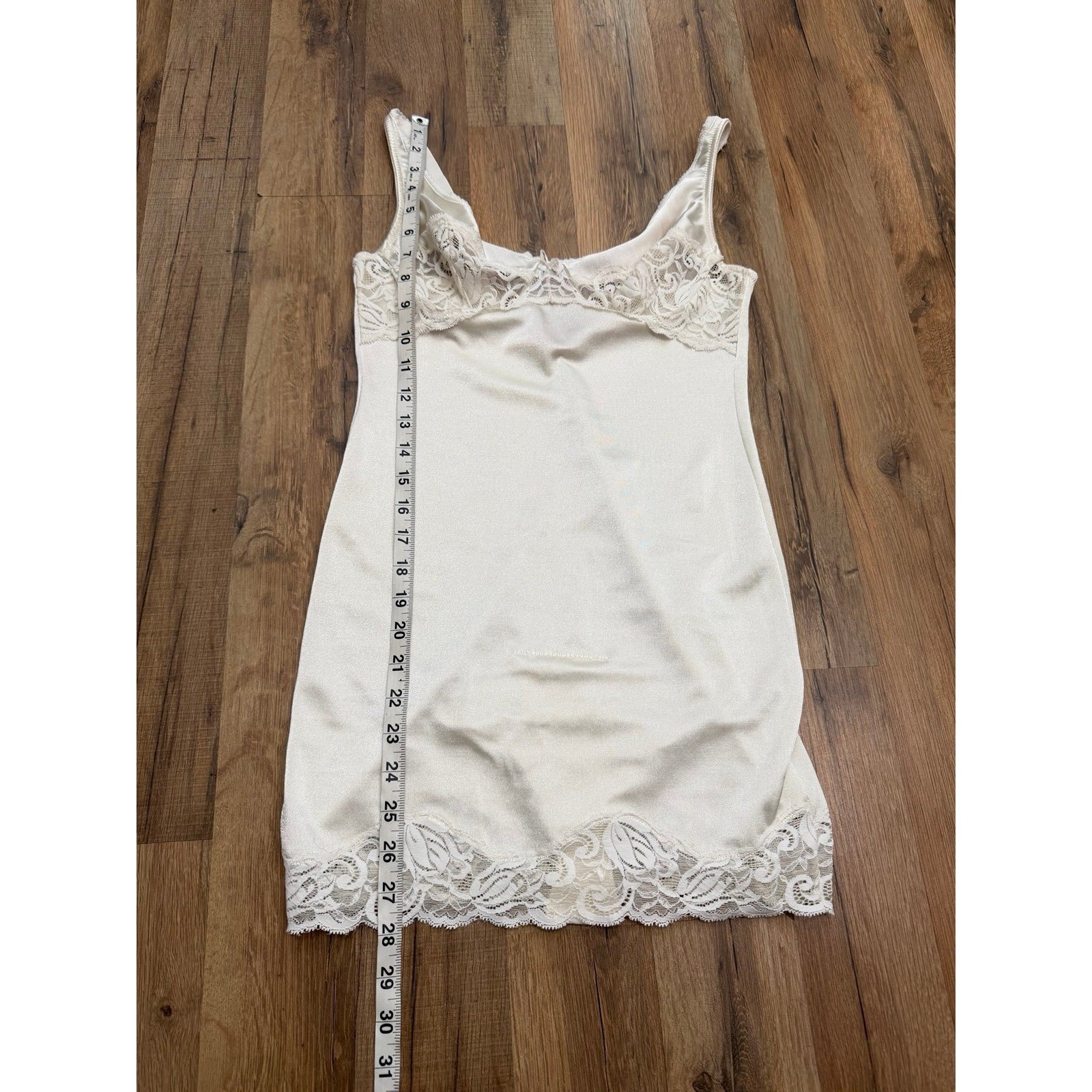 Vanity Fair Ivory Lace Shaping Slip Bodysuit Camisole Size 36 Vintage
